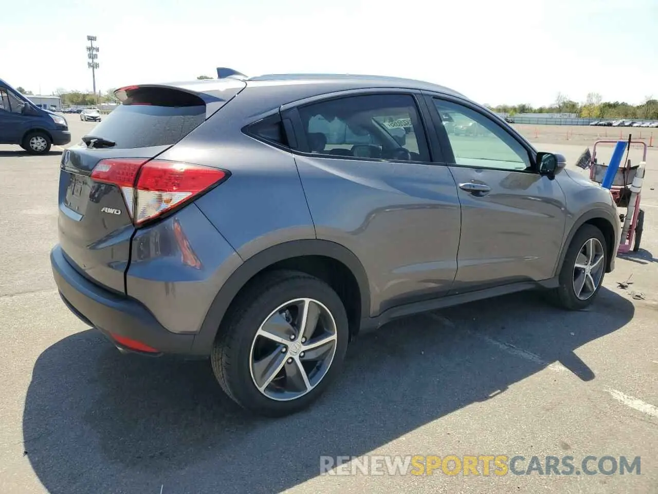3 Photograph of a damaged car 3CZRU6H55NM737532 HONDA HR-V 2022