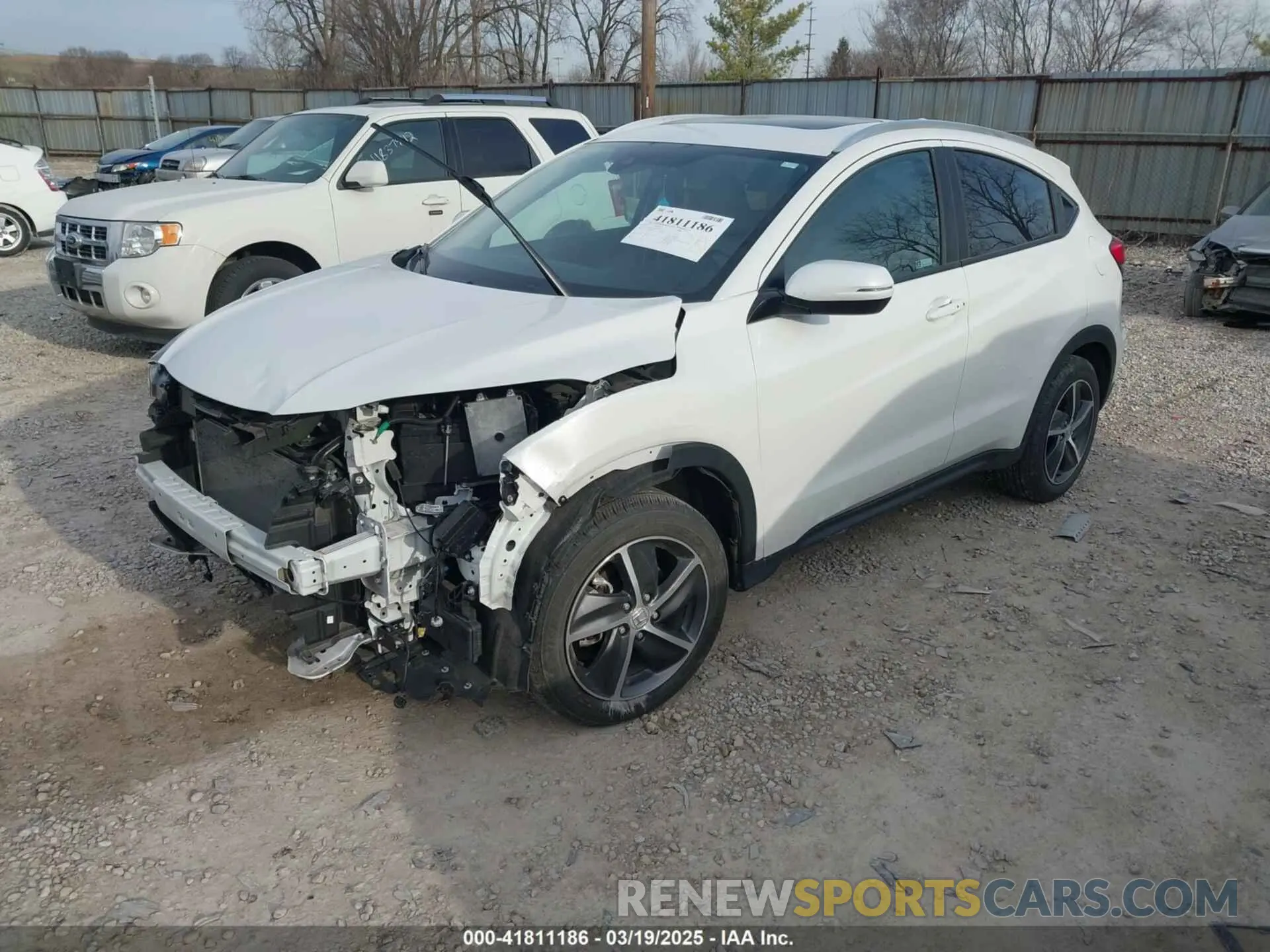2 Photograph of a damaged car 3CZRU6H55NM767243 HONDA HR-V 2022
