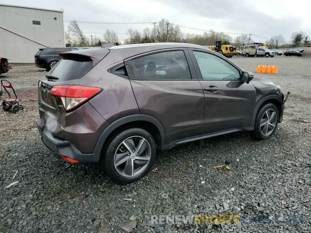 3 Photograph of a damaged car 3CZRU6H56NM743968 HONDA HR-V 2022