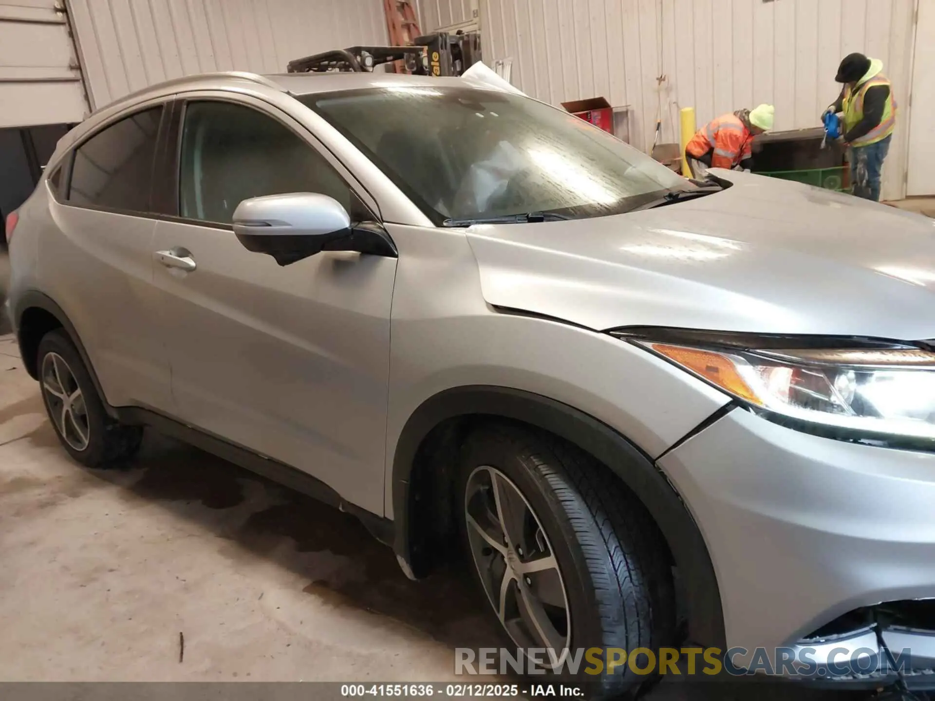 13 Photograph of a damaged car 3CZRU6H56NM774699 HONDA HR-V 2022