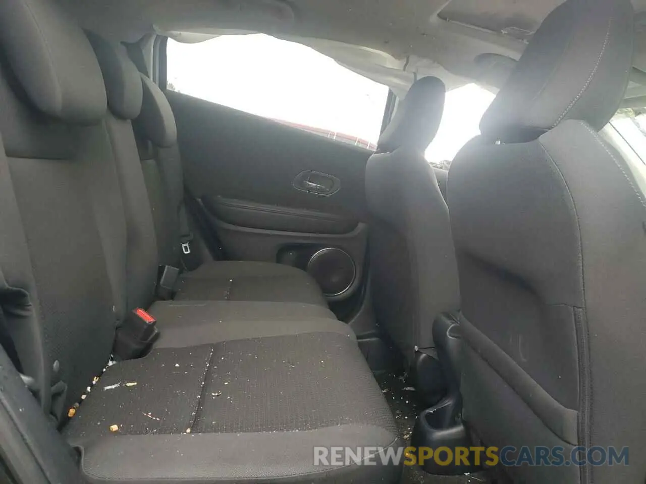 11 Photograph of a damaged car 3CZRU6H57NM706203 HONDA HR-V 2022
