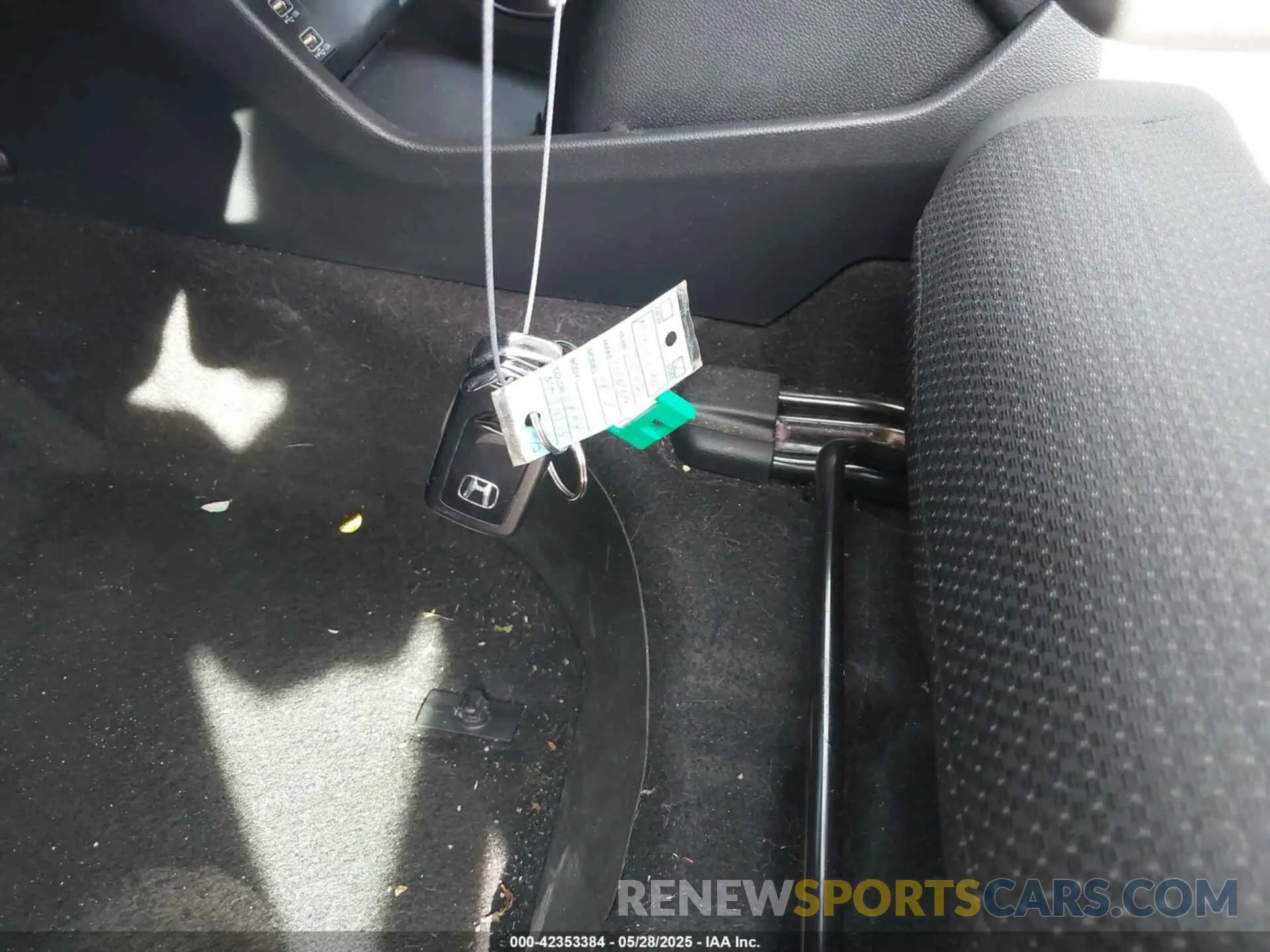 11 Photograph of a damaged car 3CZRU6H57NM715595 HONDA HR-V 2022