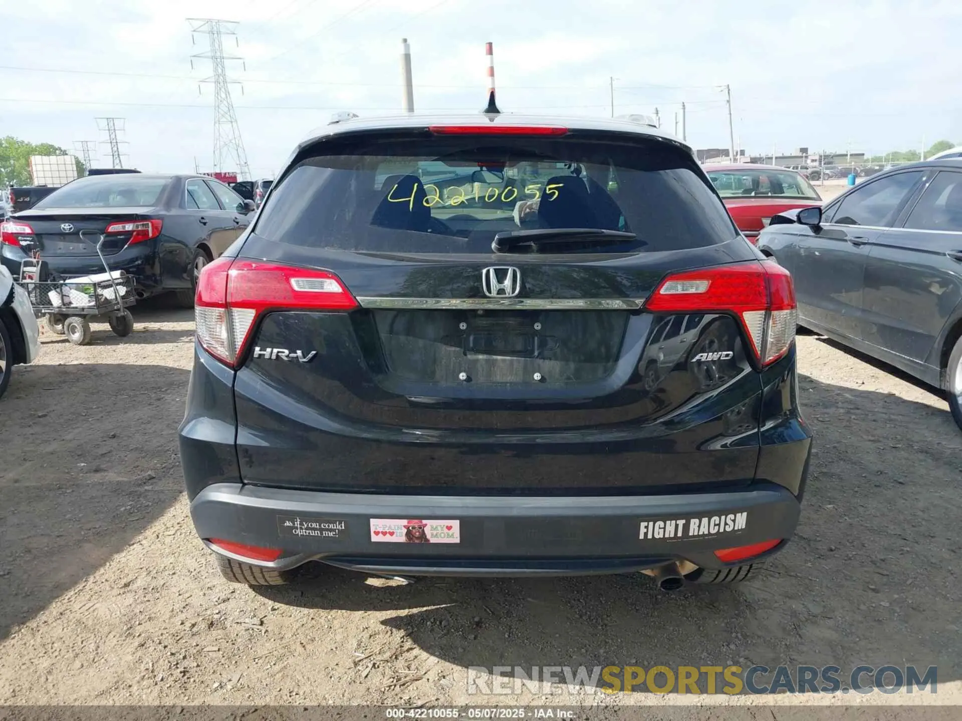 16 Photograph of a damaged car 3CZRU6H57NM725401 HONDA HR-V 2022
