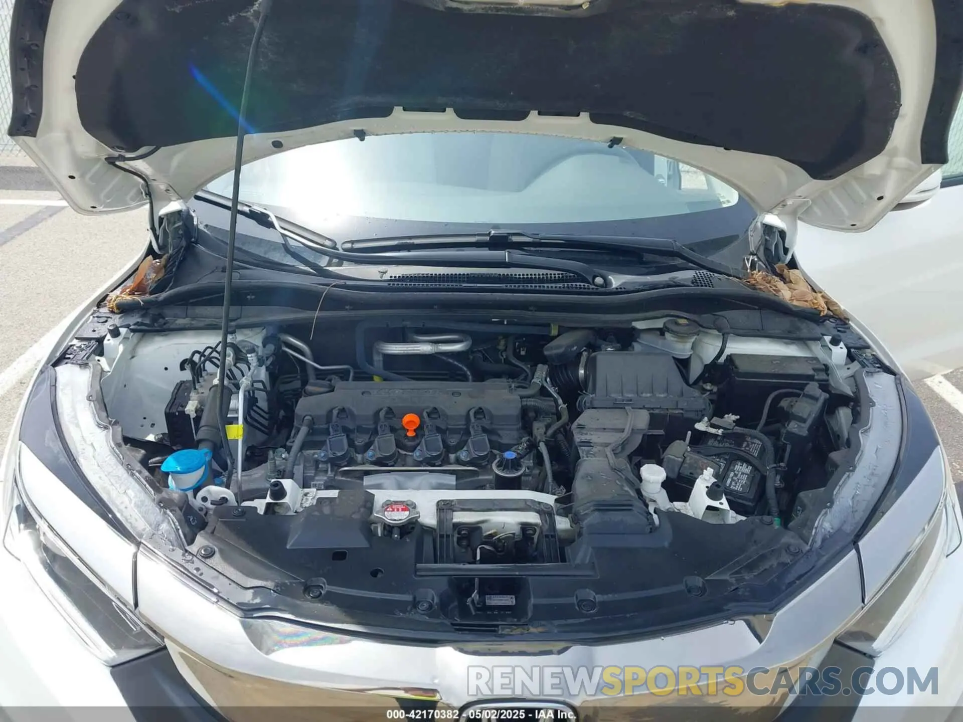 10 Photograph of a damaged car 3CZRU6H57NM741839 HONDA HR-V 2022