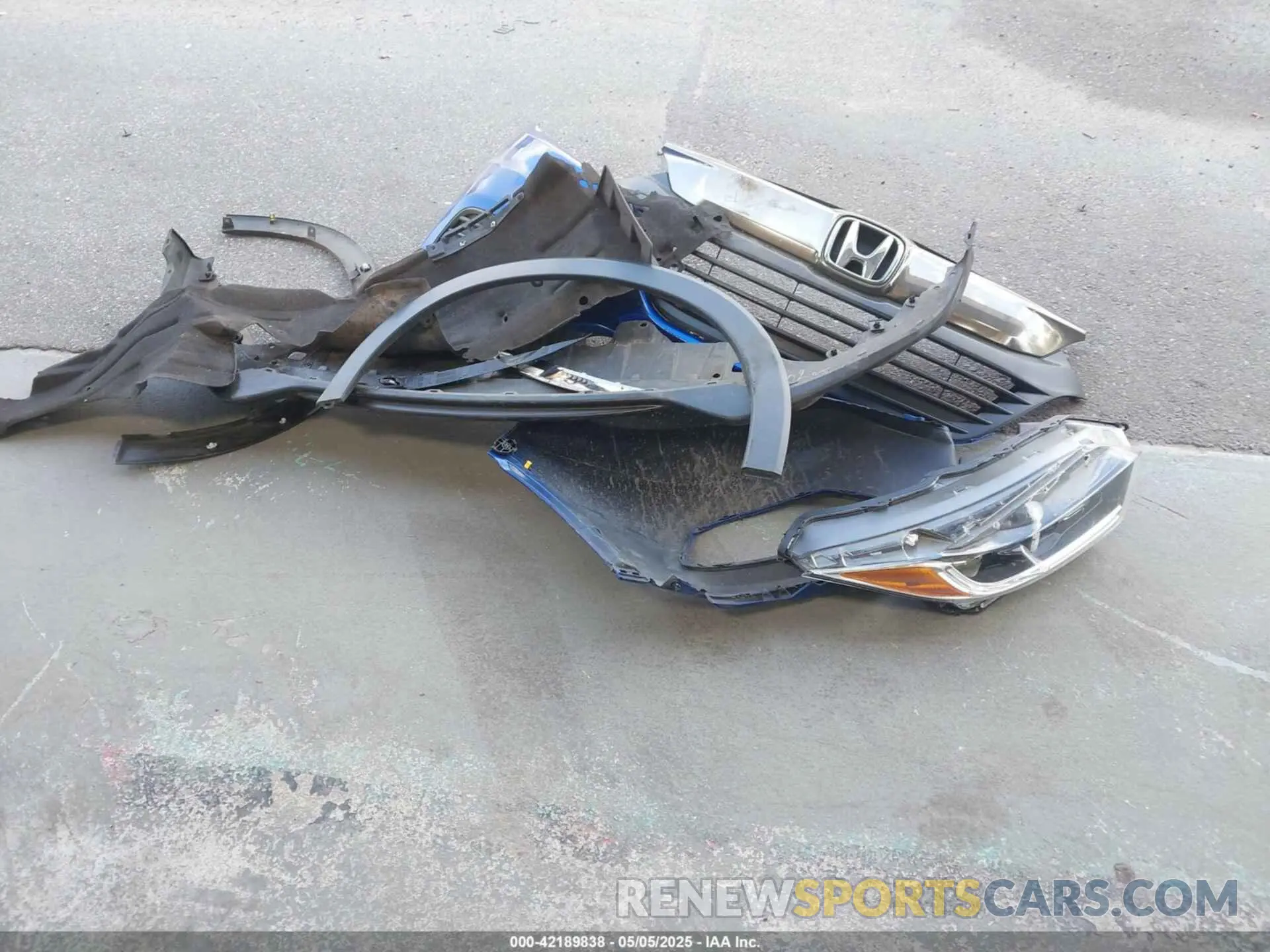 12 Photograph of a damaged car 3CZRU6H57NM757670 HONDA HR-V 2022