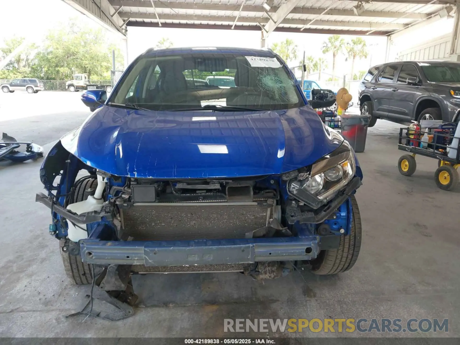 13 Photograph of a damaged car 3CZRU6H57NM757670 HONDA HR-V 2022