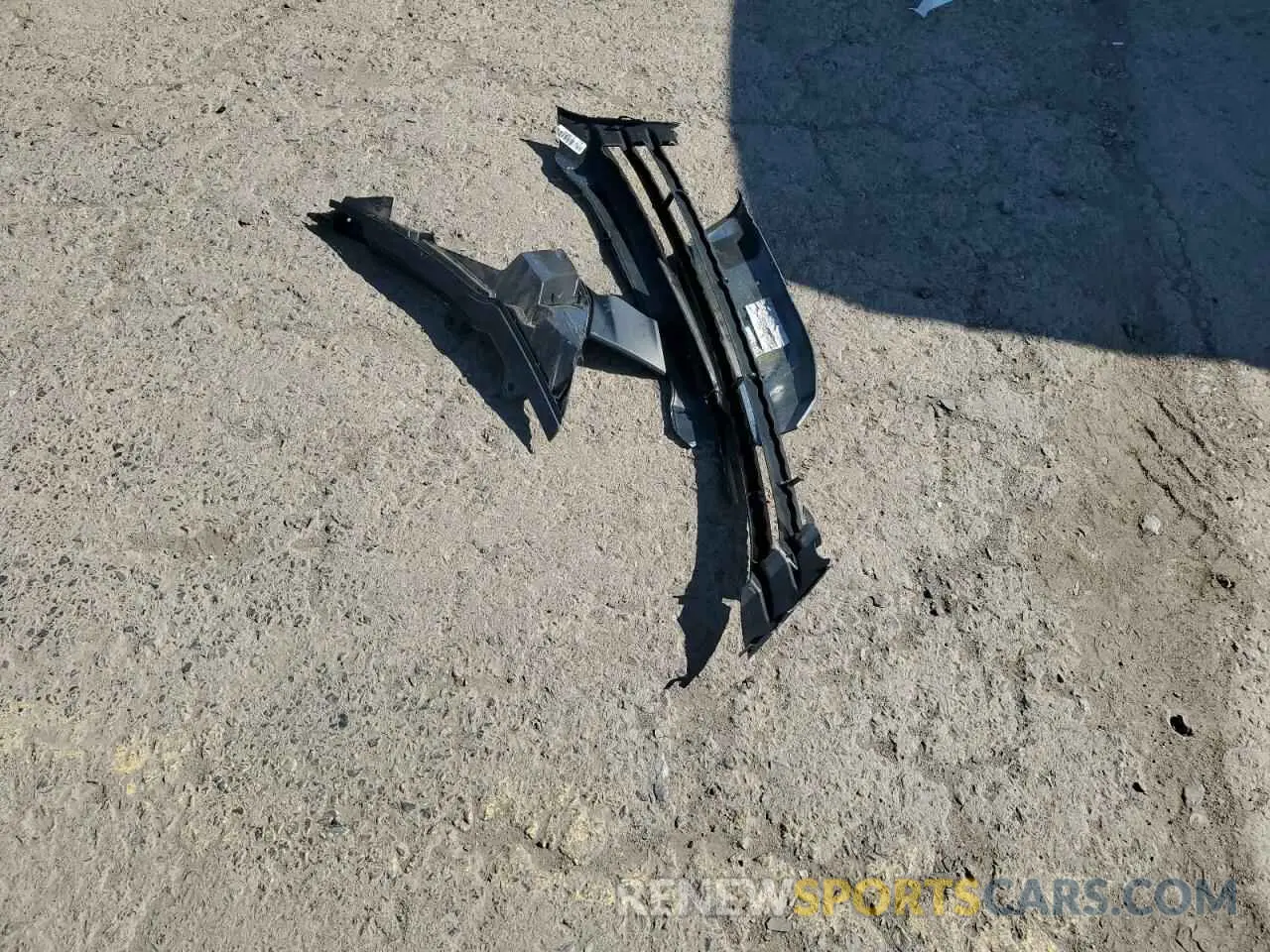 15 Photograph of a damaged car 3CZRU6H57NM763789 HONDA HR-V 2022
