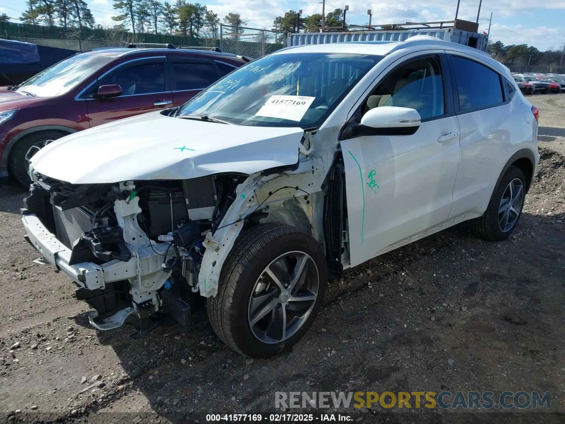 2 Photograph of a damaged car 3CZRU6H58NM722653 HONDA HR-V 2022