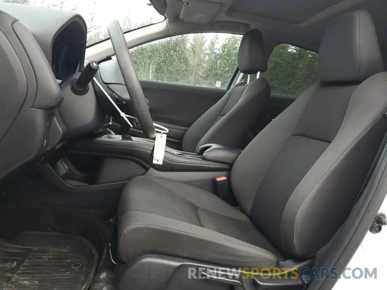 7 Photograph of a damaged car 3CZRU6H58NM738156 HONDA HR-V 2022