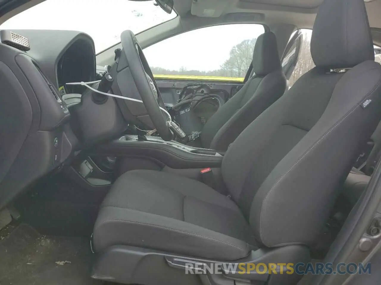 7 Photograph of a damaged car 3CZRU6H59NM721589 HONDA HR-V 2022