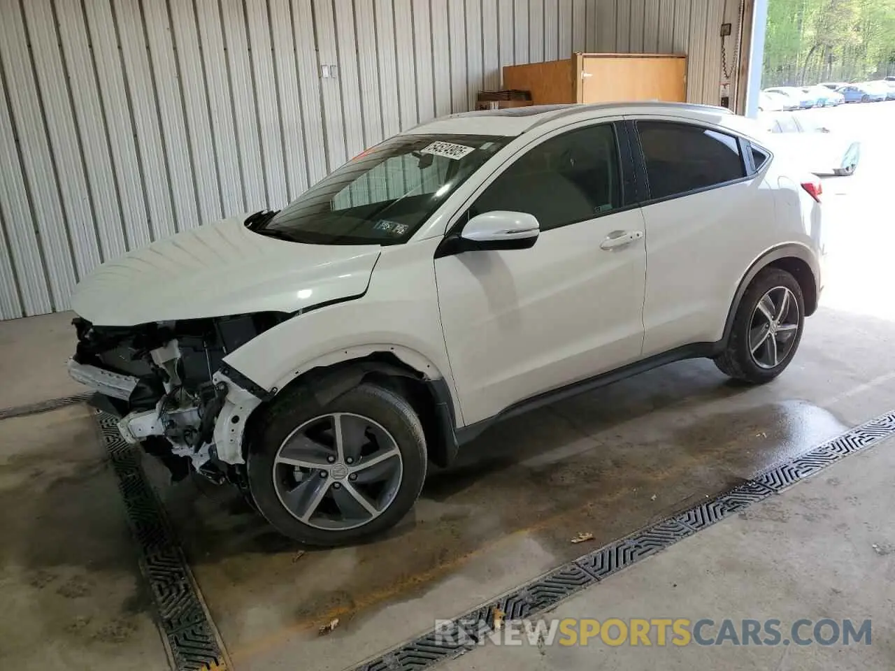 1 Photograph of a damaged car 3CZRU6H59NM739722 HONDA HR-V 2022