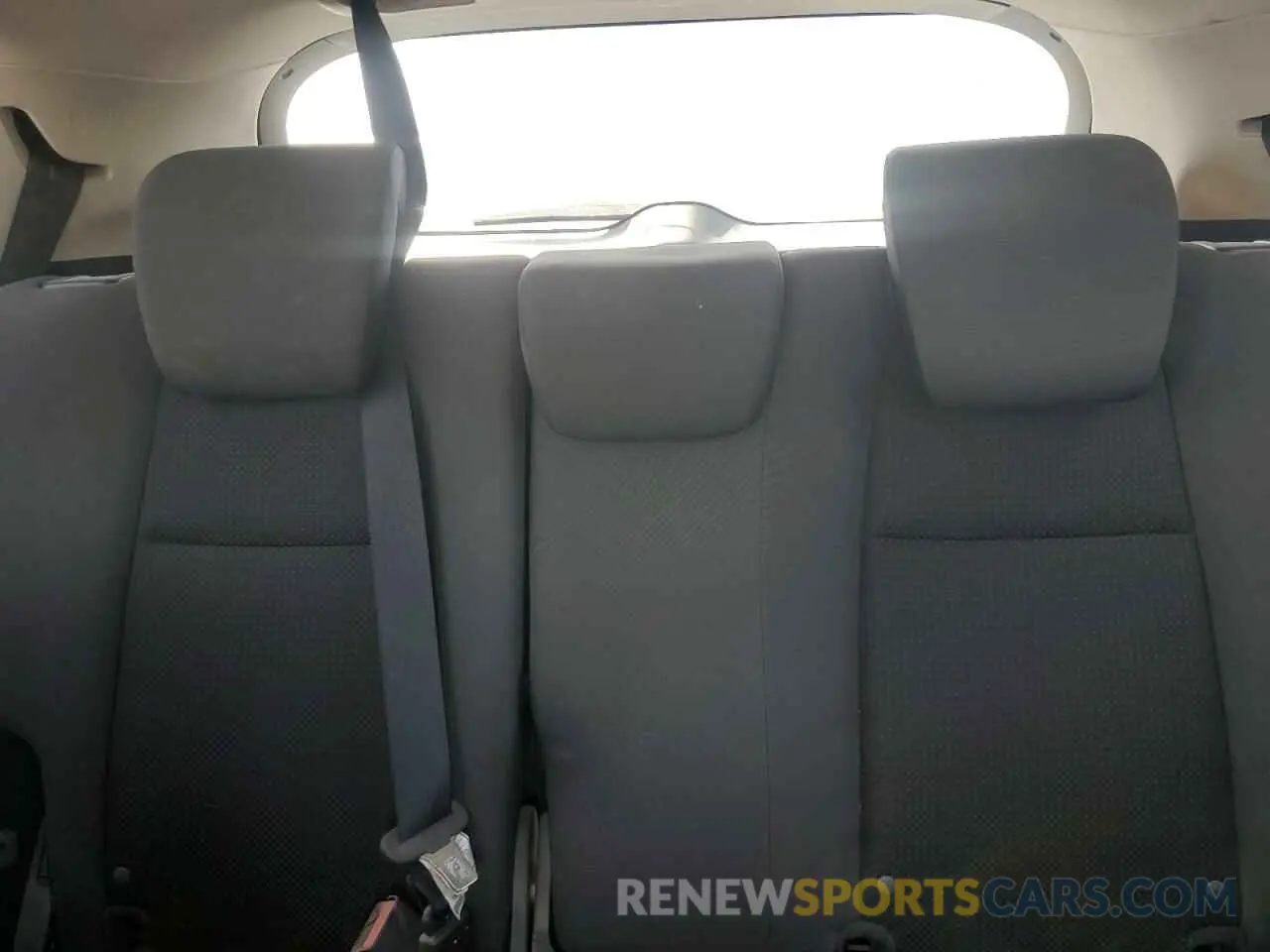 10 Photograph of a damaged car 3CZRU6H59NM764443 HONDA HR-V 2022