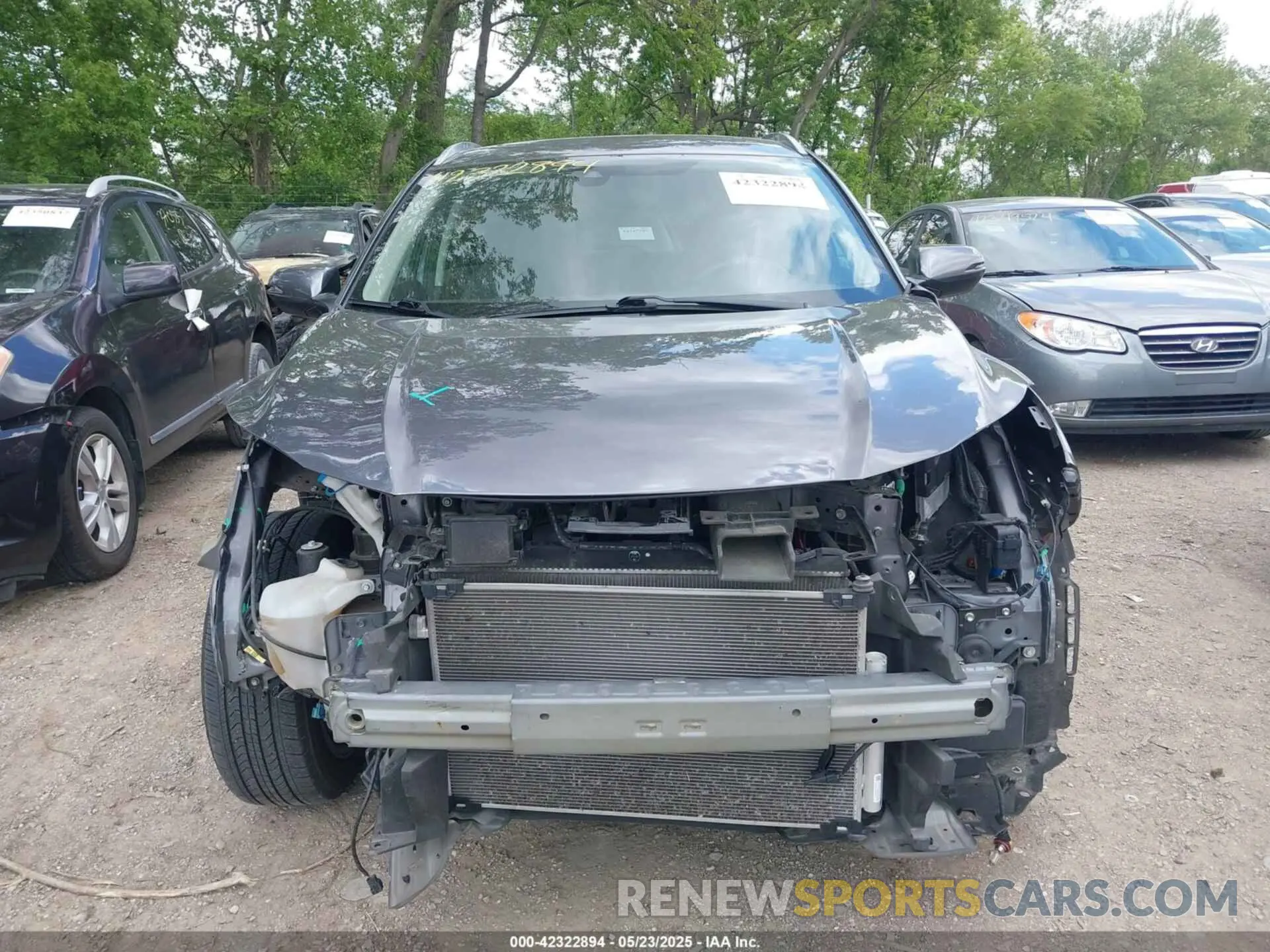 13 Photograph of a damaged car 3CZRU6H59NM764779 HONDA HR-V 2022