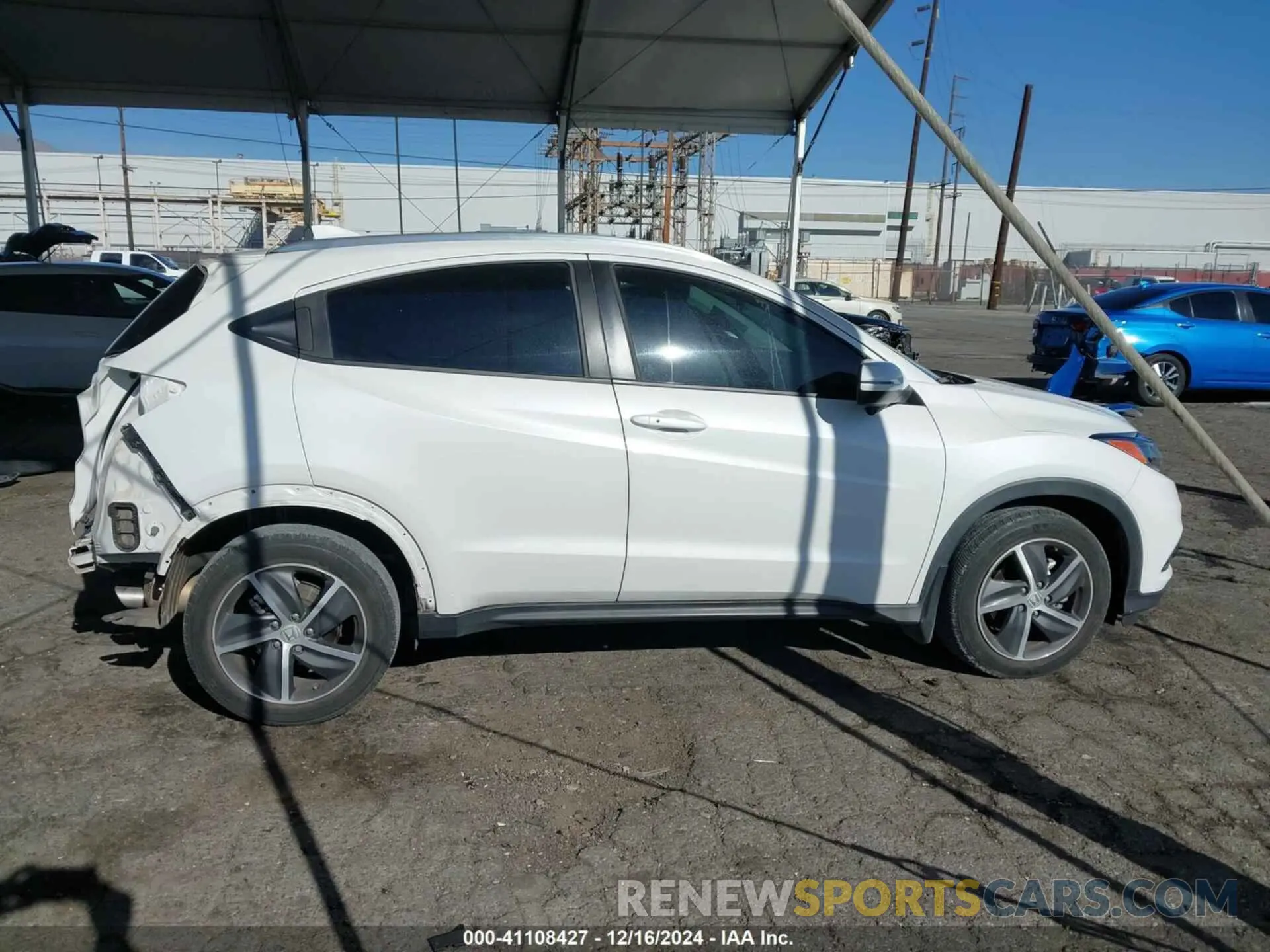 14 Photograph of a damaged car 3CZRU6H59NM771943 HONDA HR-V 2022