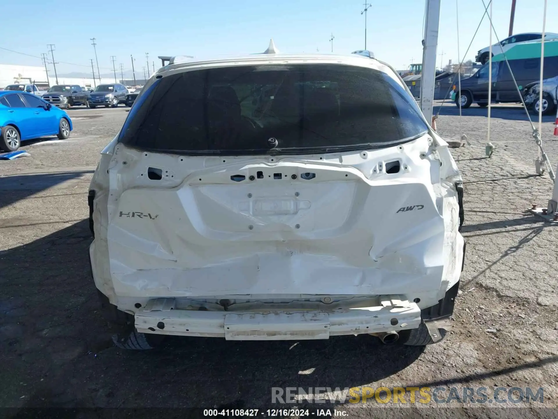6 Photograph of a damaged car 3CZRU6H59NM771943 HONDA HR-V 2022