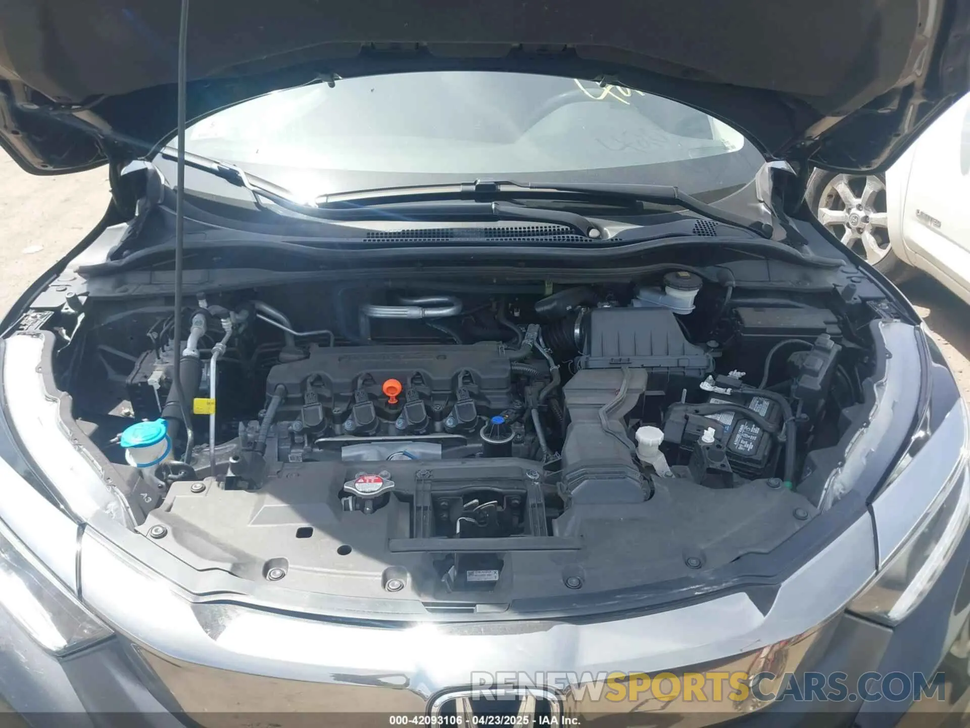 10 Photograph of a damaged car 3CZRU6H5XNM724887 HONDA HR-V 2022