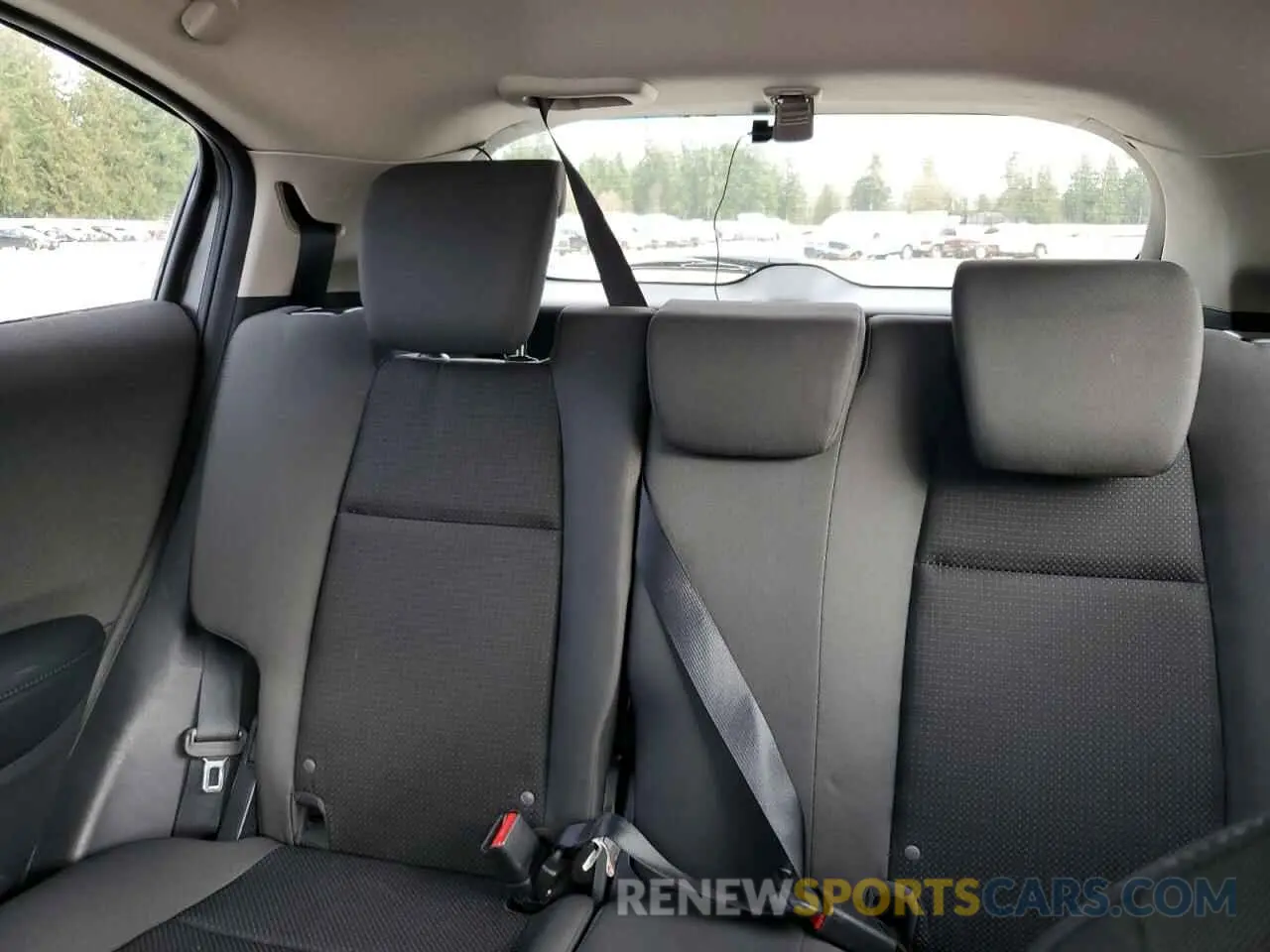 10 Photograph of a damaged car 3CZRU6H5XNM764385 HONDA HR-V 2022