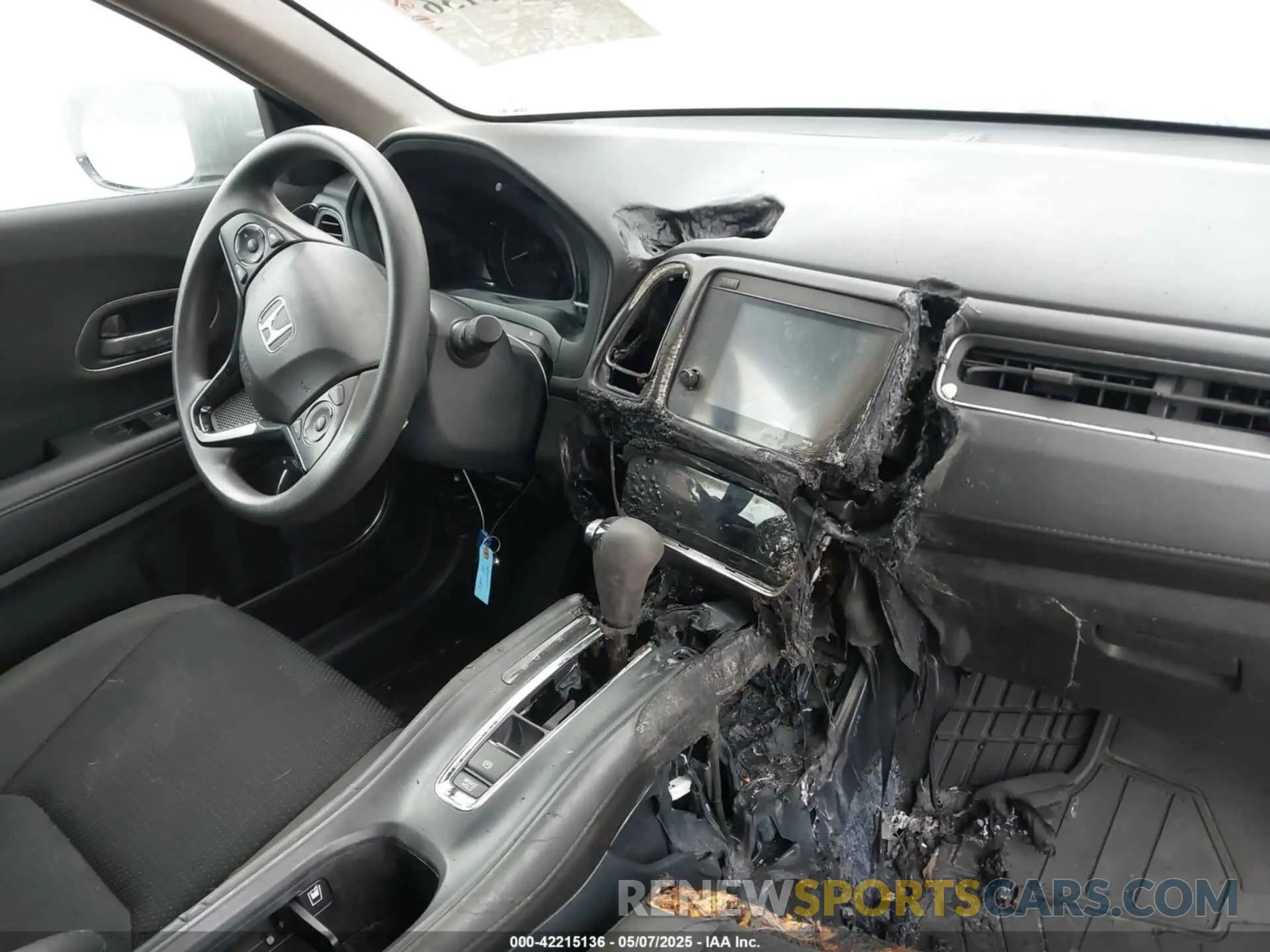 6 Photograph of a damaged car 3CZRU6H5XNM765018 HONDA HR-V 2022