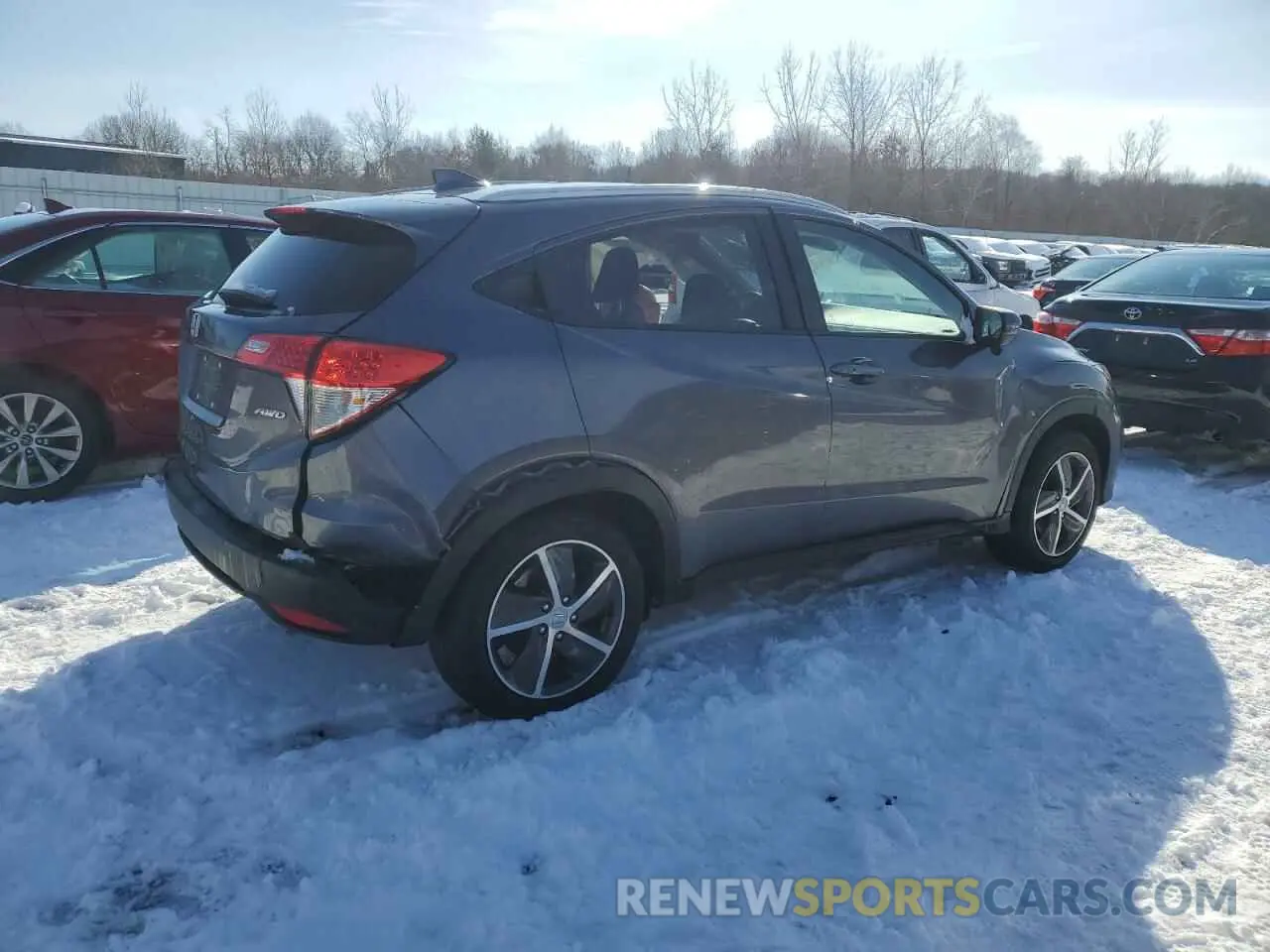 3 Photograph of a damaged car 3CZRU6H5XNM775421 HONDA HR-V 2022