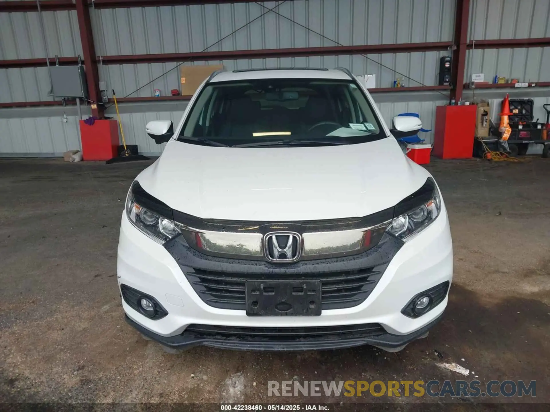 12 Photograph of a damaged car 3CZRU6H70NM719876 HONDA HR-V 2022