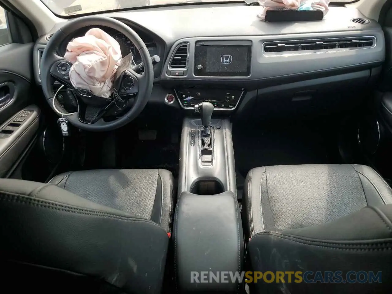 8 Photograph of a damaged car 3CZRU6H73NM731939 HONDA HR-V 2022