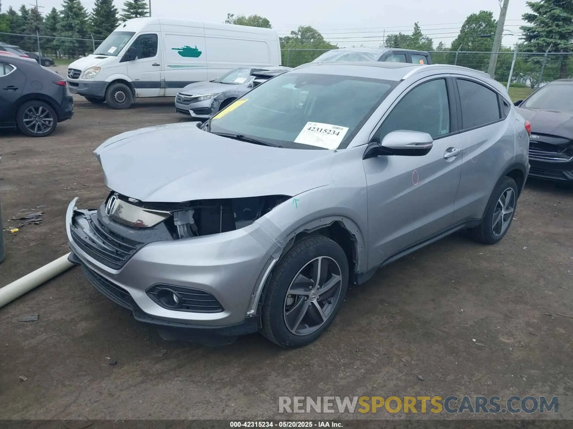 2 Photograph of a damaged car 3CZRU6H73NM747607 HONDA HR-V 2022