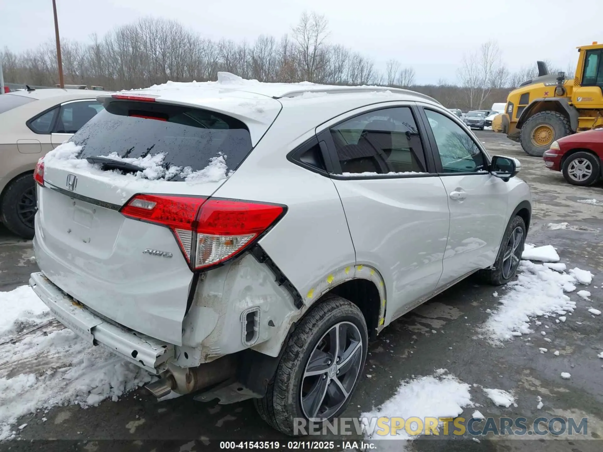 4 Photograph of a damaged car 3CZRU6H74NM725048 HONDA HR-V 2022