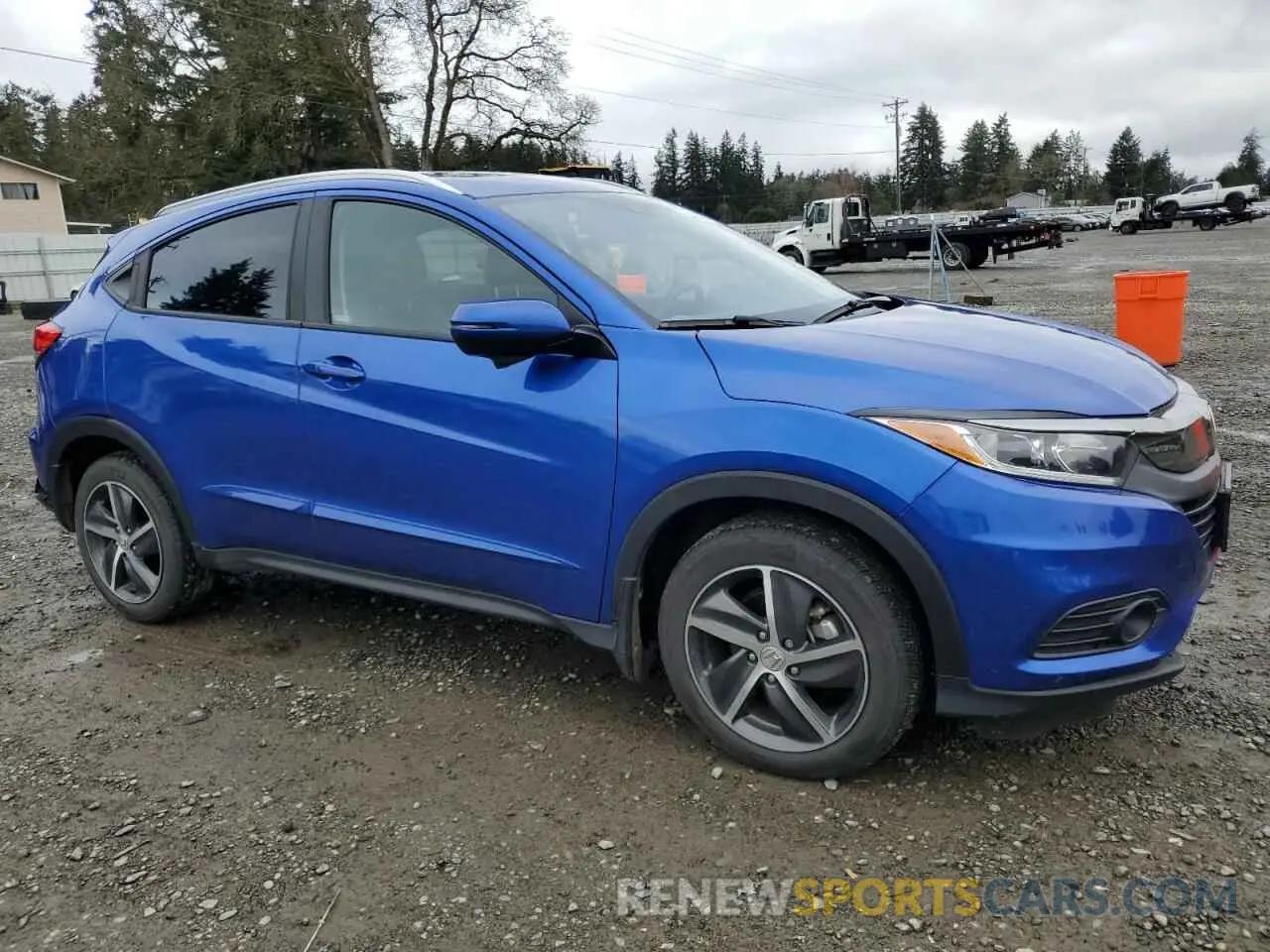 4 Photograph of a damaged car 3CZRU6H75NM713006 HONDA HR-V 2022