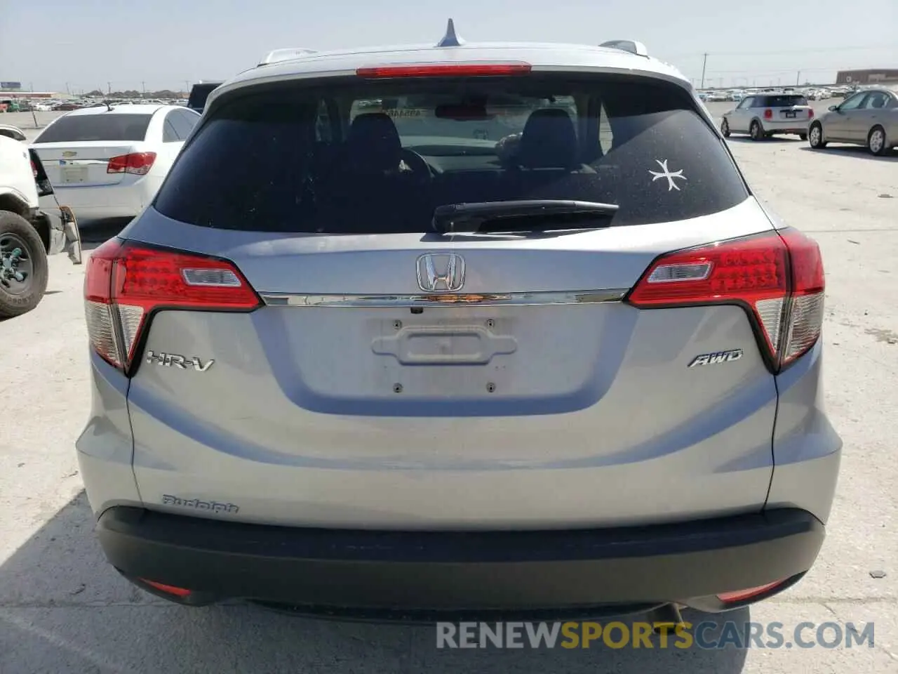 6 Photograph of a damaged car 3CZRU6H76NM750050 HONDA HR-V 2022