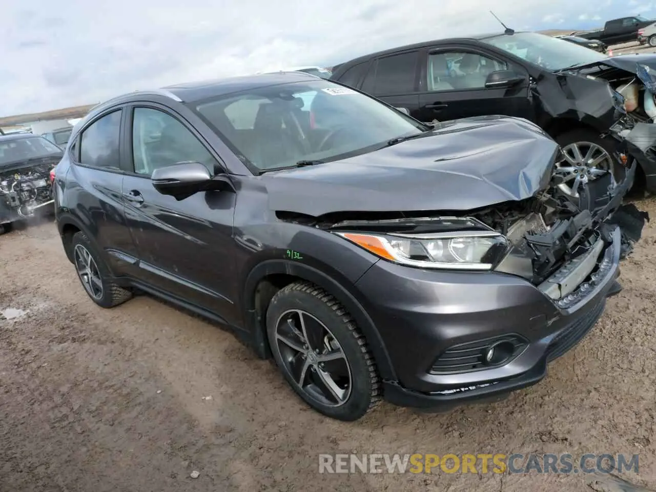 4 Photograph of a damaged car 3CZRU6H77NM731295 HONDA HR-V 2022