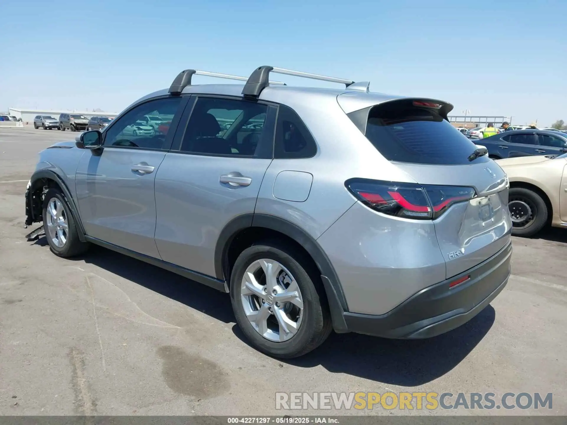 3 Photograph of a damaged car 3CZRZ1H31PM702198 HONDA HR-V 2023