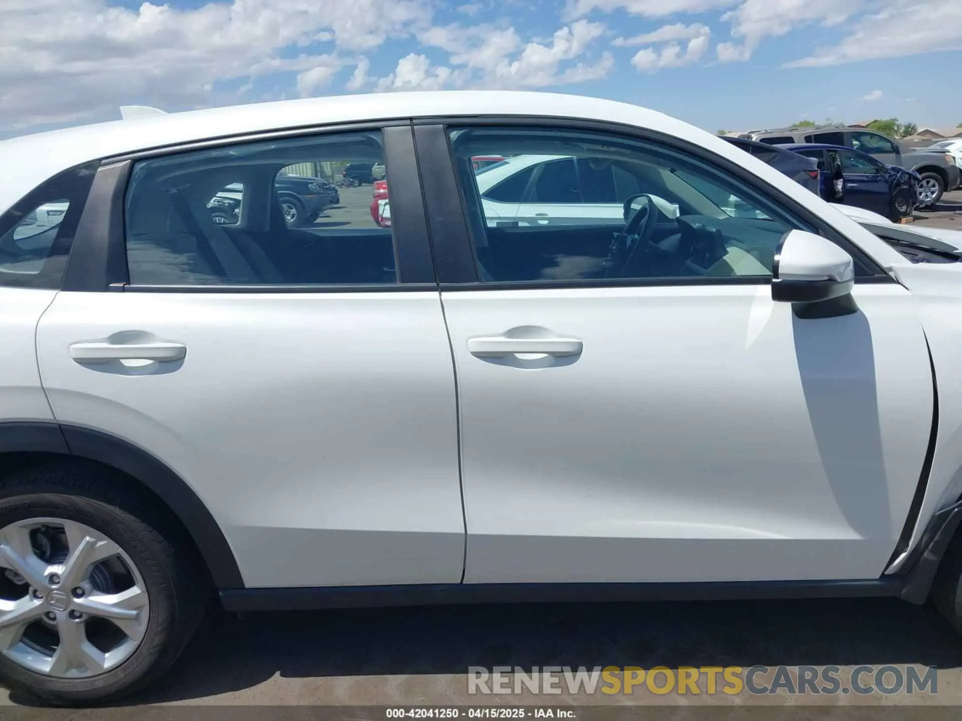 13 Photograph of a damaged car 3CZRZ1H31PM706638 HONDA HR-V 2023