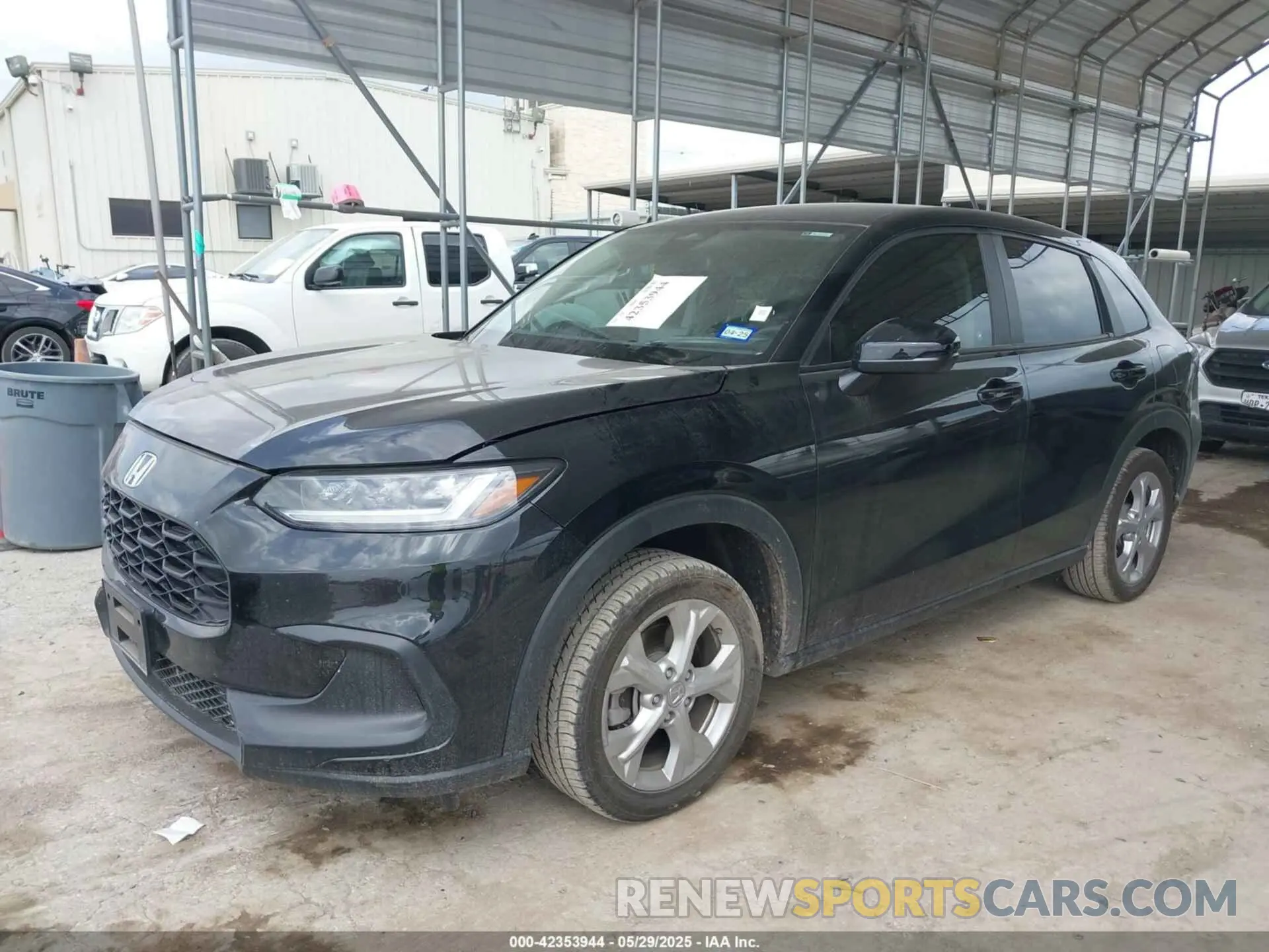 2 Photograph of a damaged car 3CZRZ1H31PM738778 HONDA HR-V 2023
