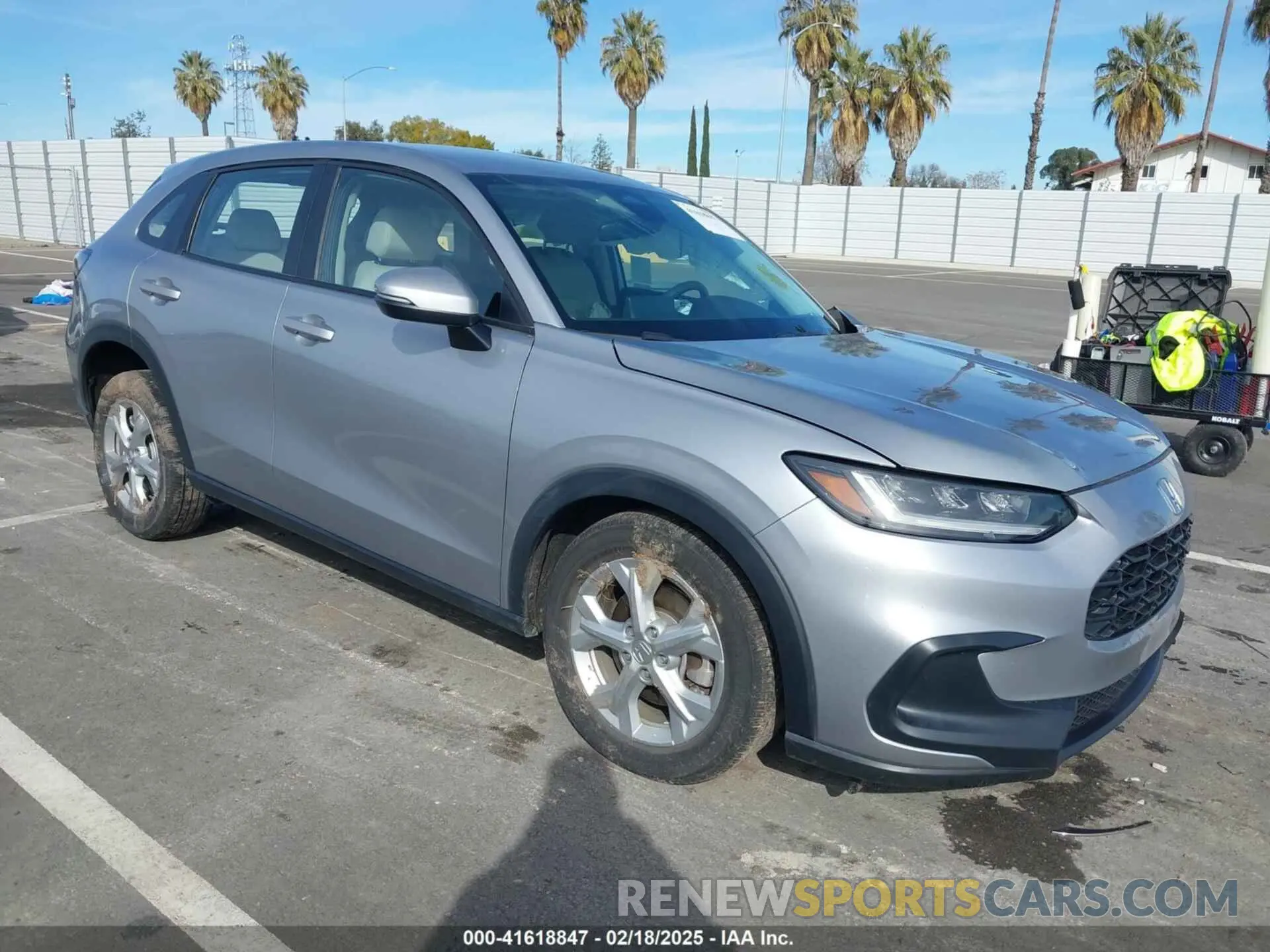 1 Photograph of a damaged car 3CZRZ1H32PM723108 HONDA HR-V 2023