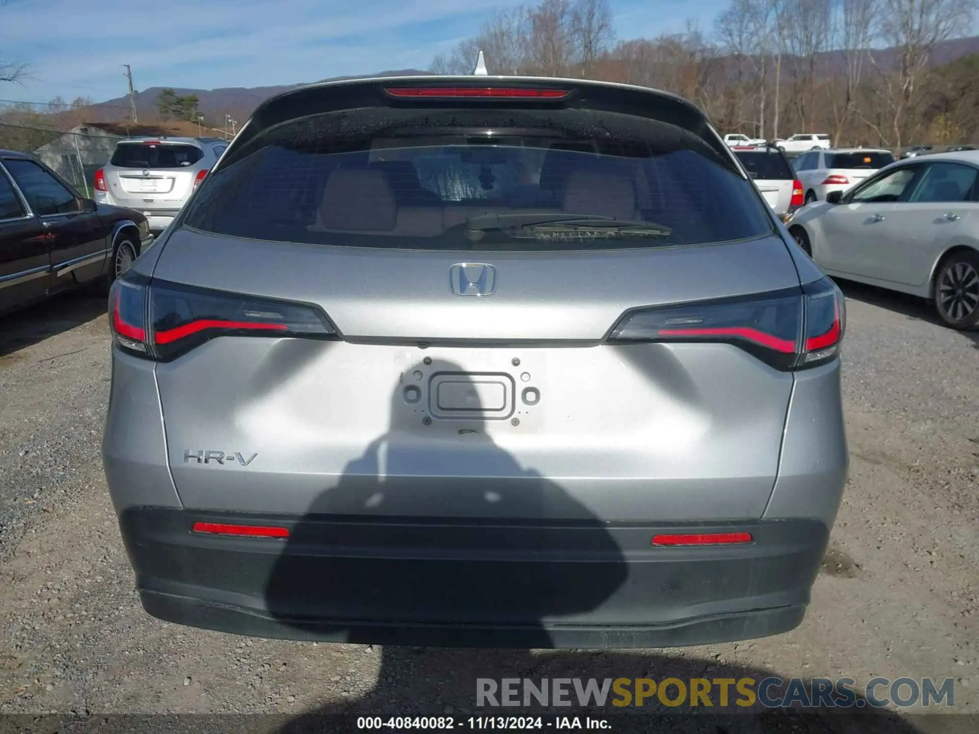 17 Photograph of a damaged car 3CZRZ1H32PM724002 HONDA HR-V 2023