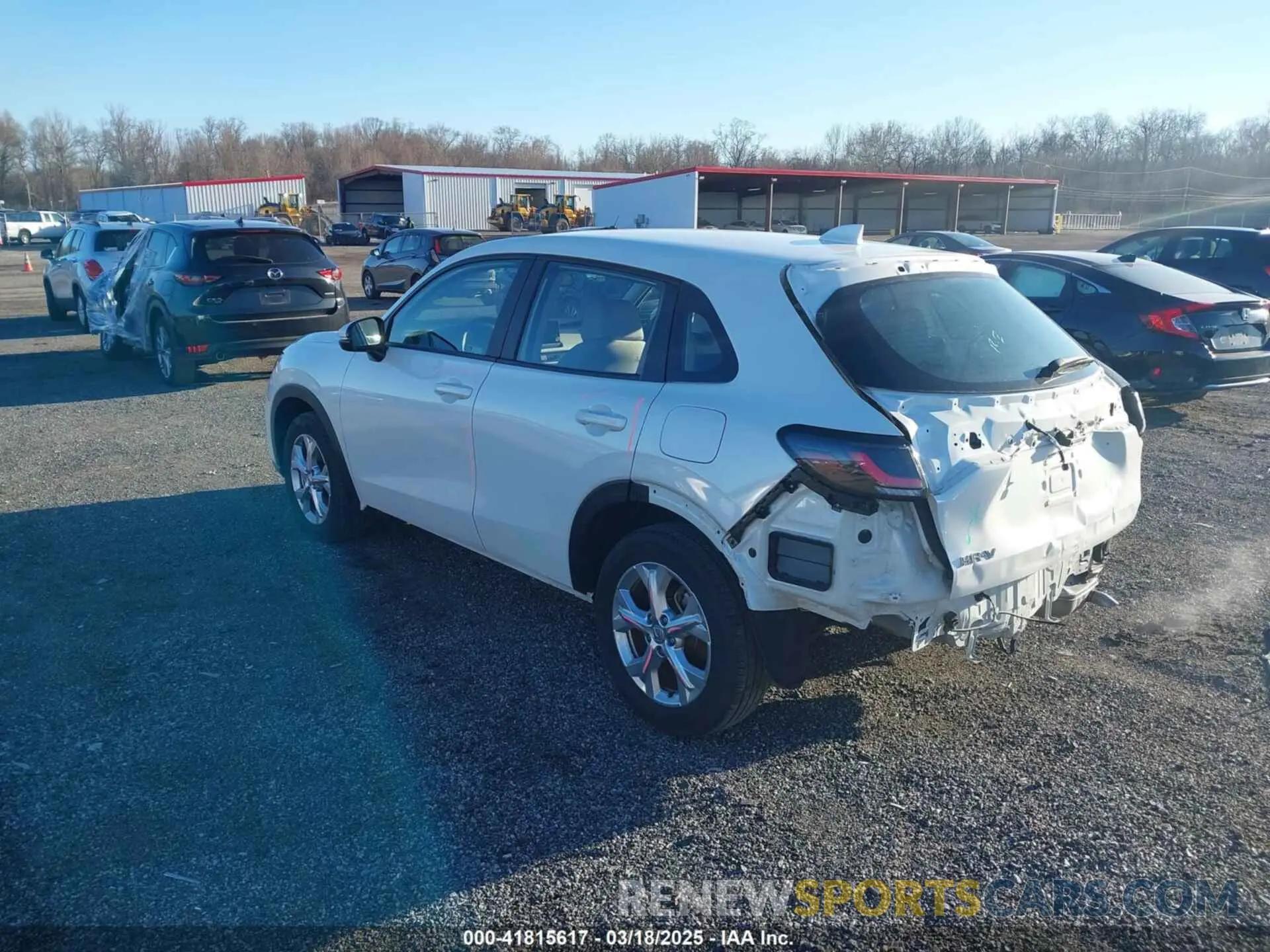 3 Photograph of a damaged car 3CZRZ1H32PM724551 HONDA HR-V 2023