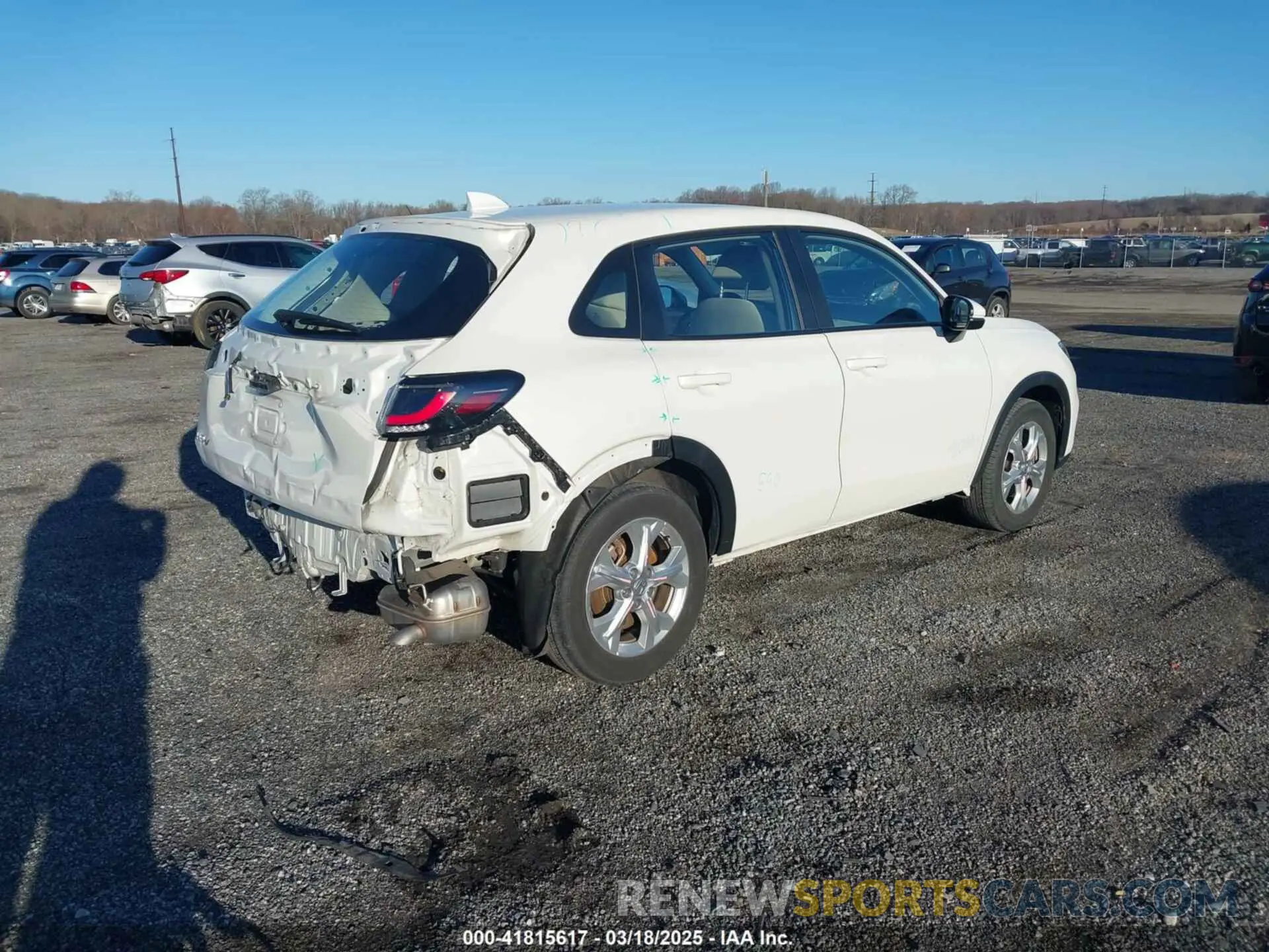 4 Photograph of a damaged car 3CZRZ1H32PM724551 HONDA HR-V 2023