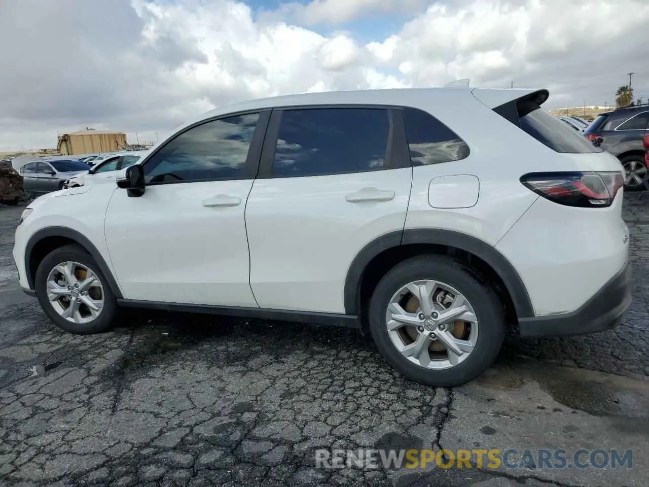2 Photograph of a damaged car 3CZRZ1H33PM701683 HONDA HR-V 2023