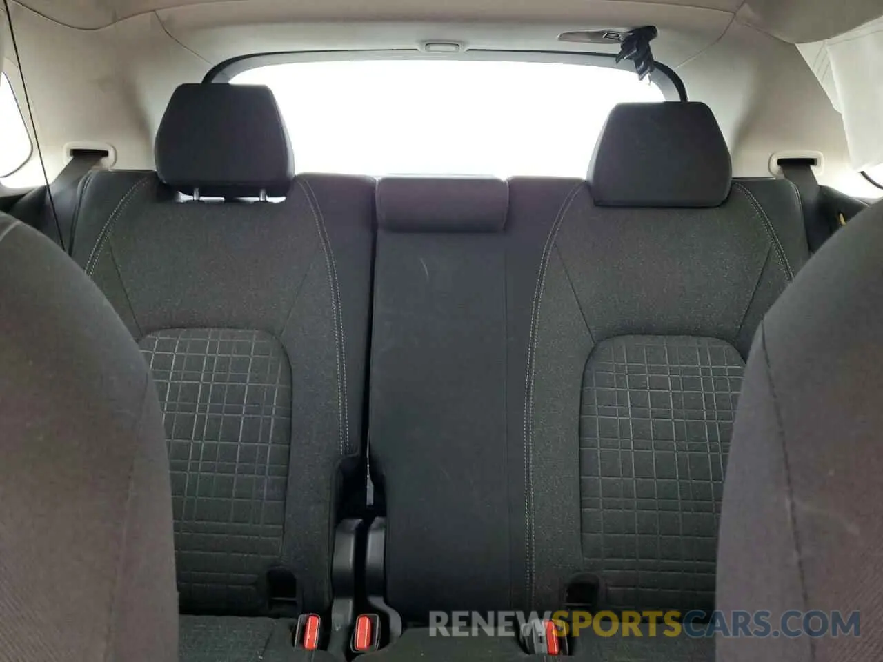 10 Photograph of a damaged car 3CZRZ1H33PM728737 HONDA HR-V 2023