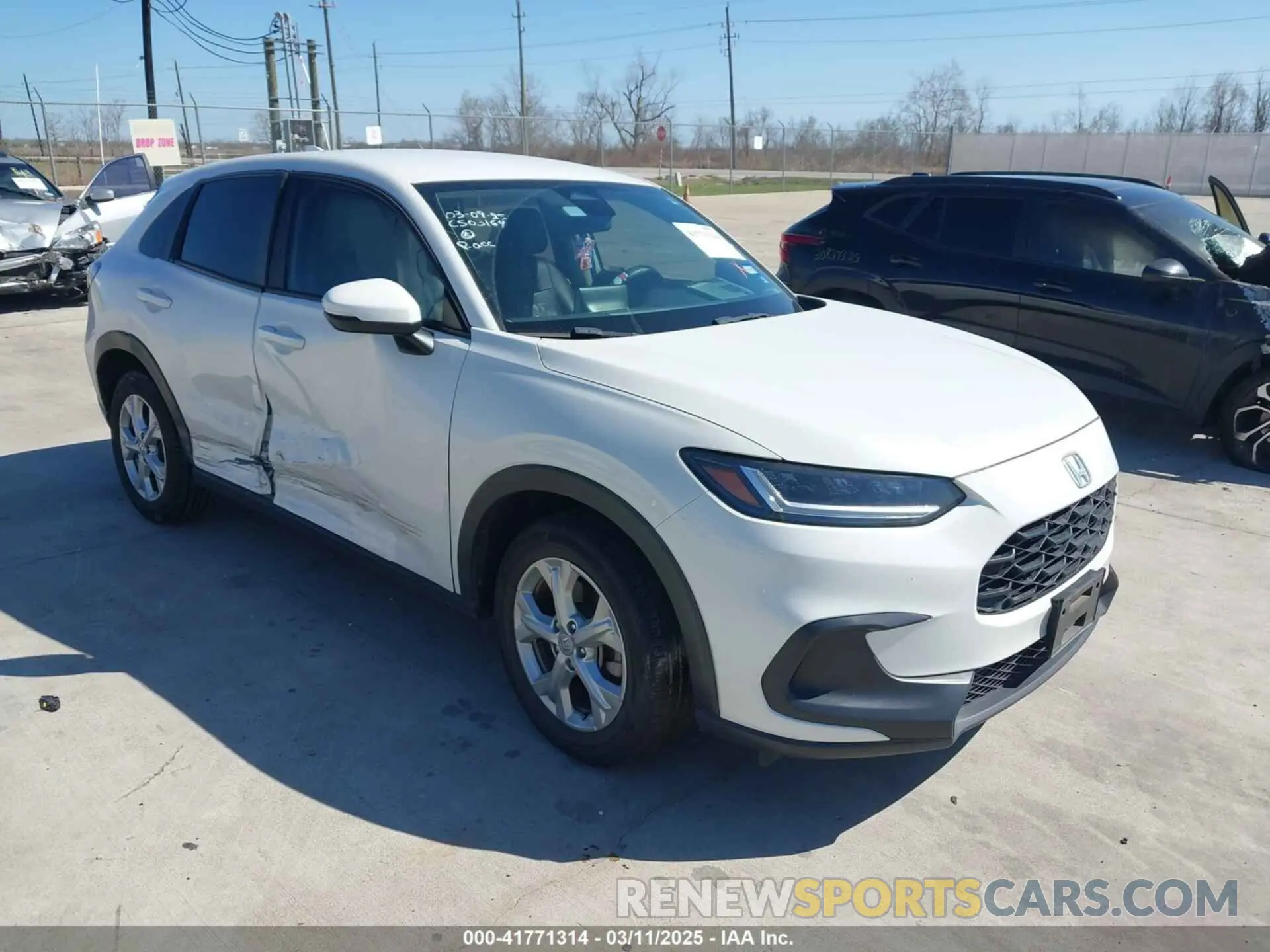 1 Photograph of a damaged car 3CZRZ1H34PM707380 HONDA HR-V 2023