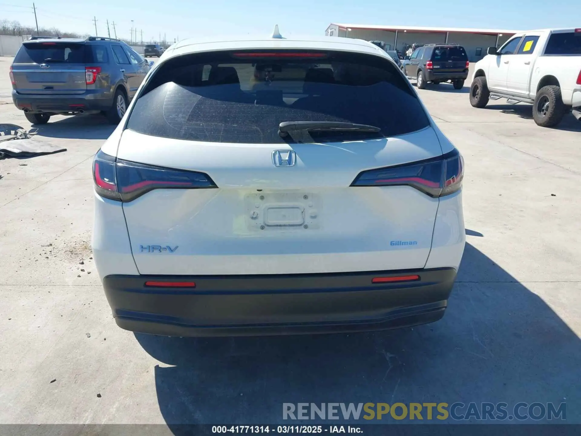 16 Photograph of a damaged car 3CZRZ1H34PM707380 HONDA HR-V 2023