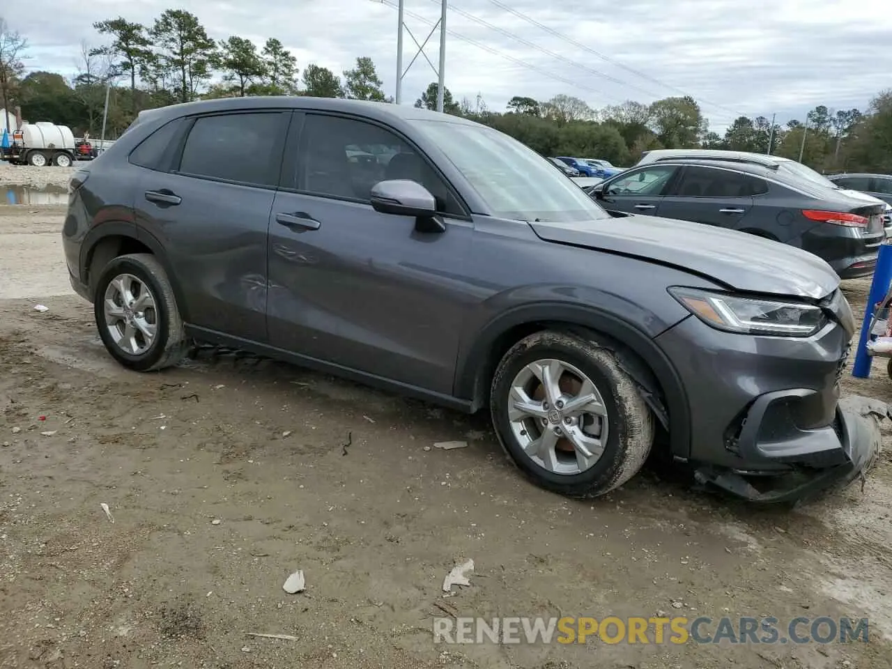 4 Photograph of a damaged car 3CZRZ1H34PM727001 HONDA HR-V 2023