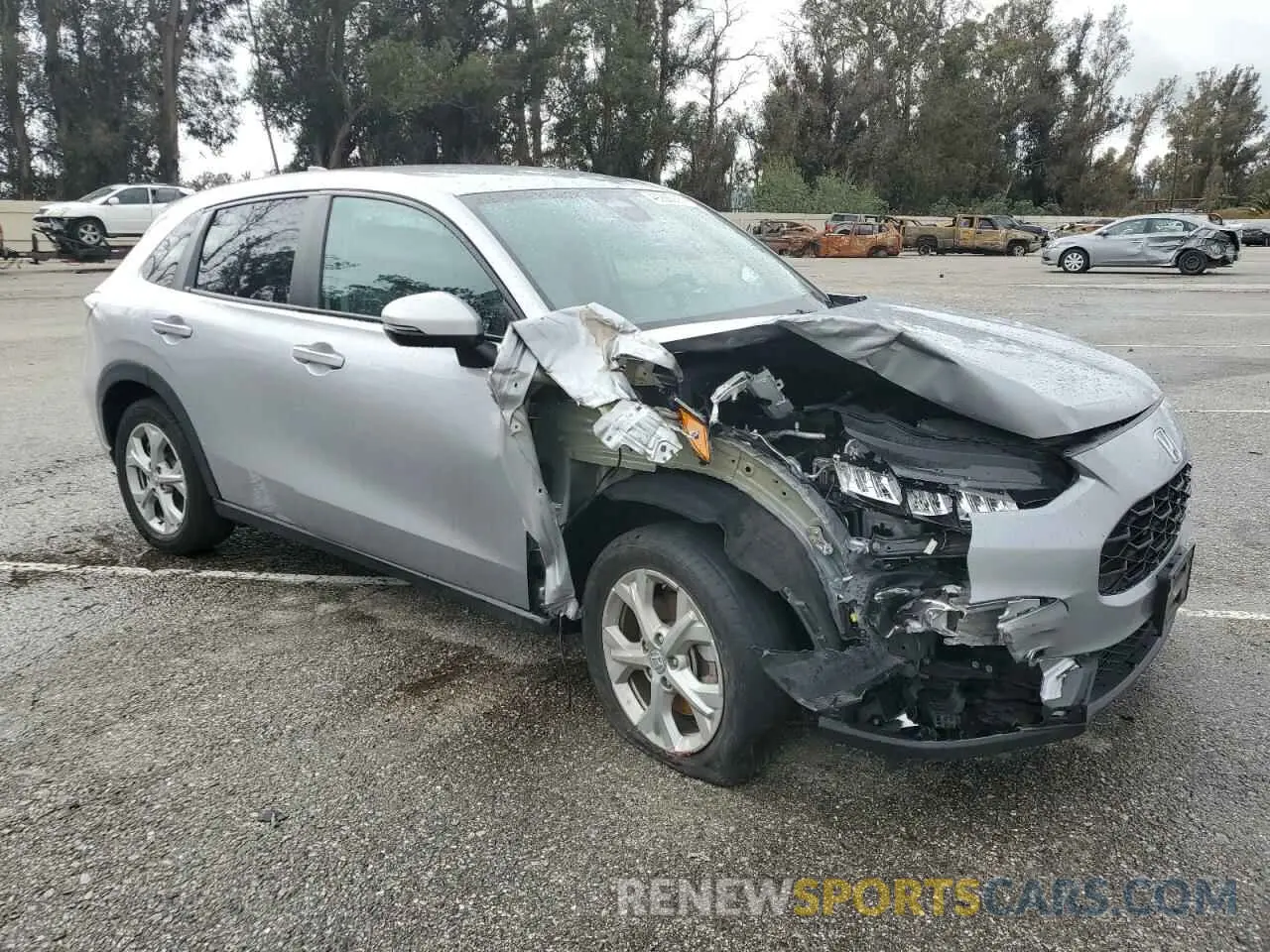 4 Photograph of a damaged car 3CZRZ1H35PM726438 HONDA HR-V 2023