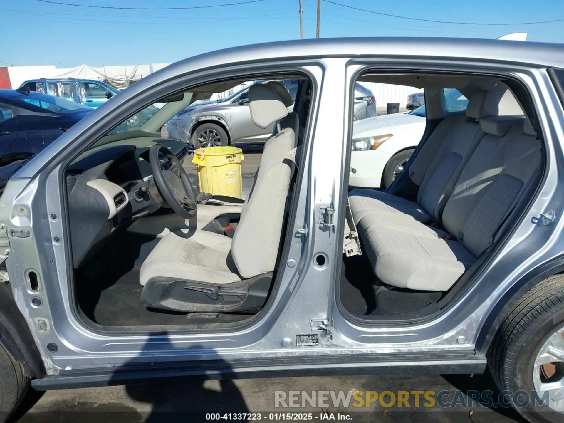 13 Photograph of a damaged car 3CZRZ1H36PM723127 HONDA HR-V 2023