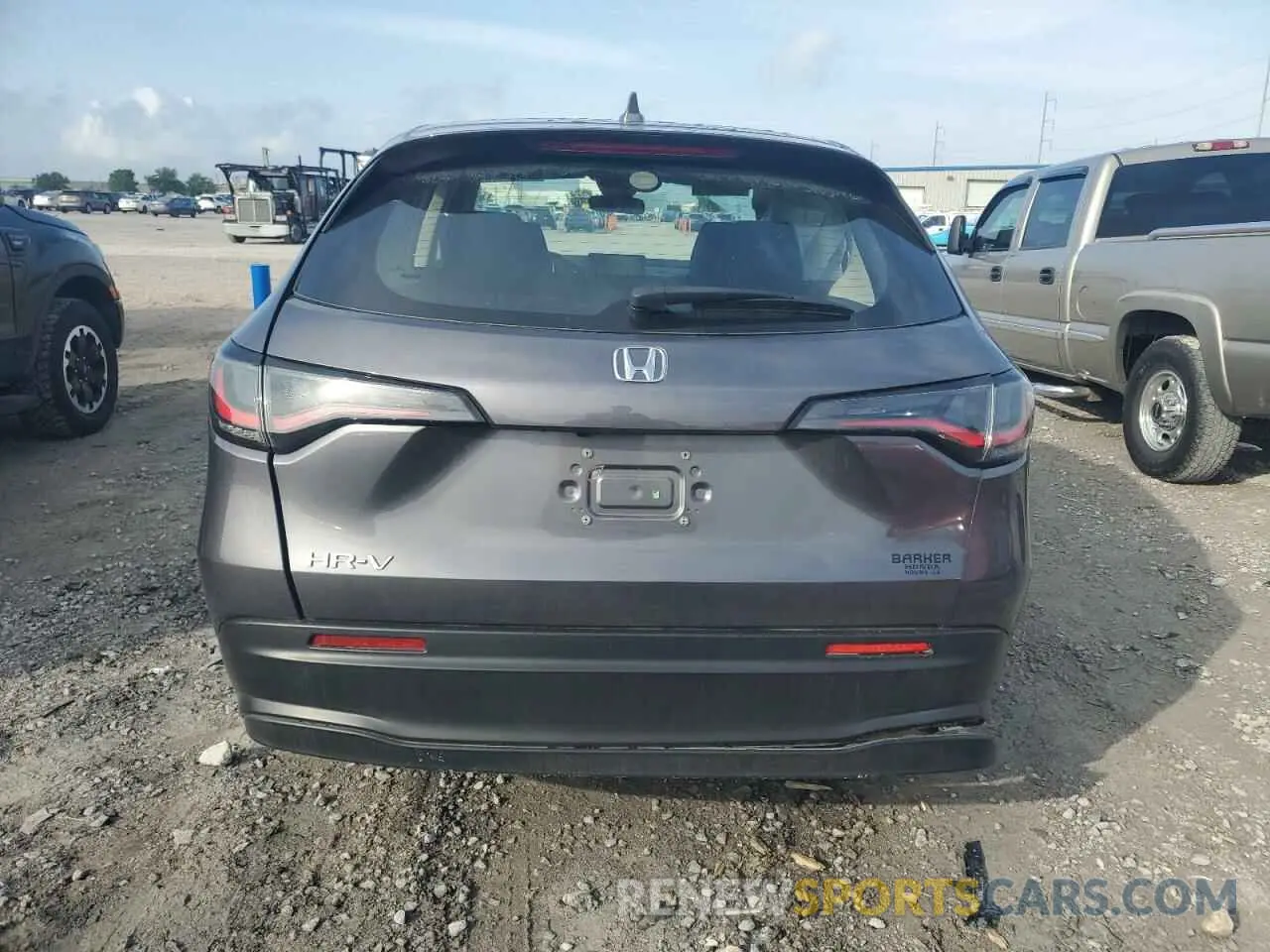 6 Photograph of a damaged car 3CZRZ1H37PM720821 HONDA HR-V 2023