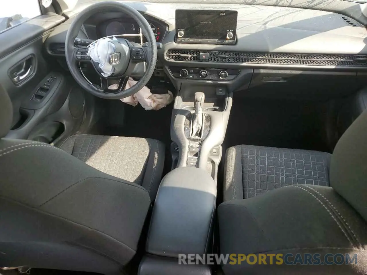 8 Photograph of a damaged car 3CZRZ1H37PM725453 HONDA HR-V 2023