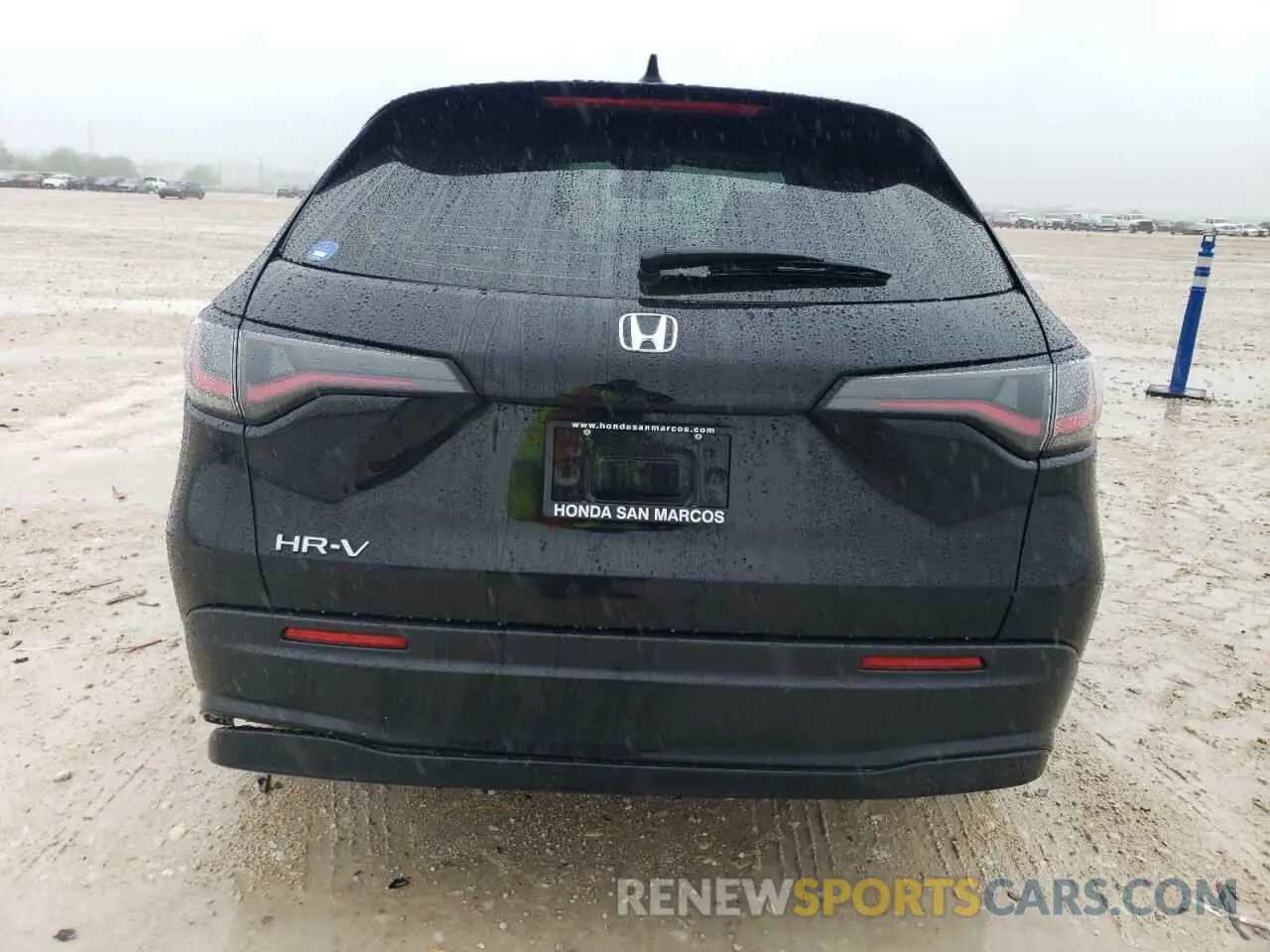 6 Photograph of a damaged car 3CZRZ1H37PM734380 HONDA HR-V 2023