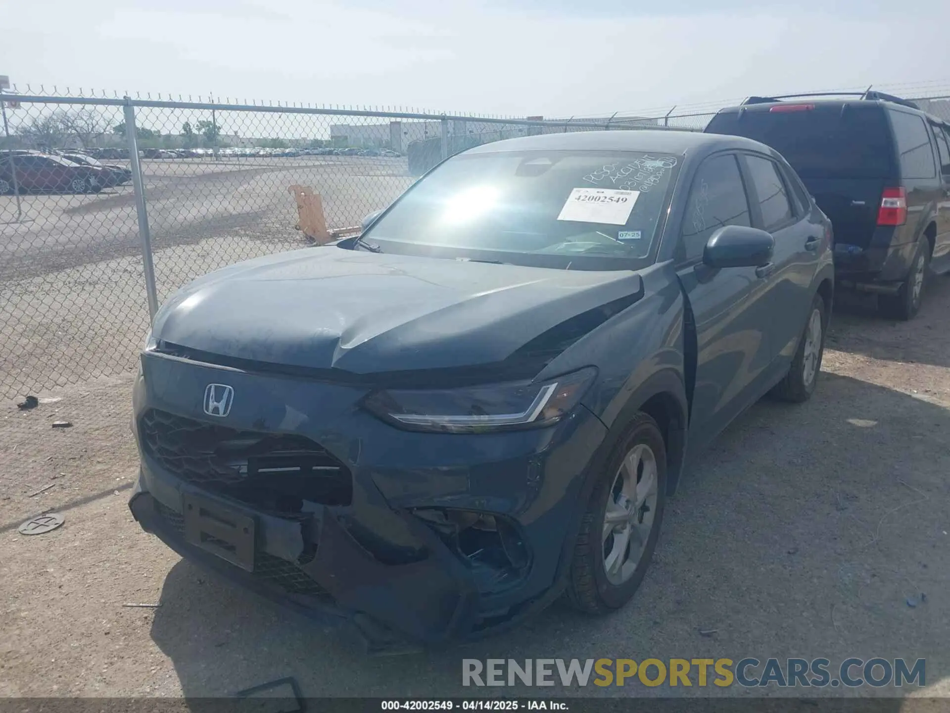2 Photograph of a damaged car 3CZRZ1H38PM702232 HONDA HR-V 2023