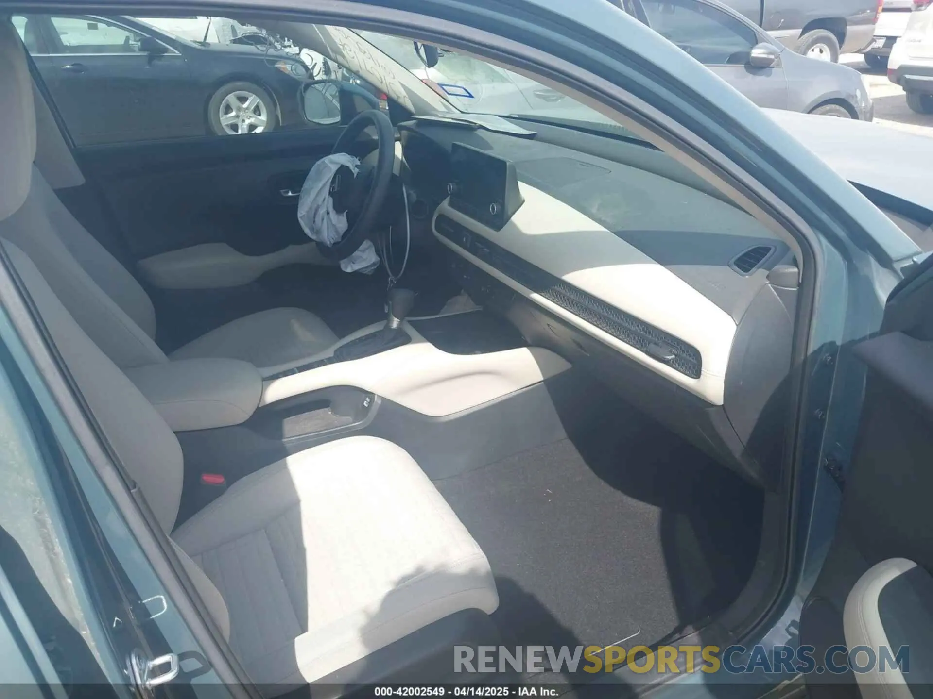 5 Photograph of a damaged car 3CZRZ1H38PM702232 HONDA HR-V 2023