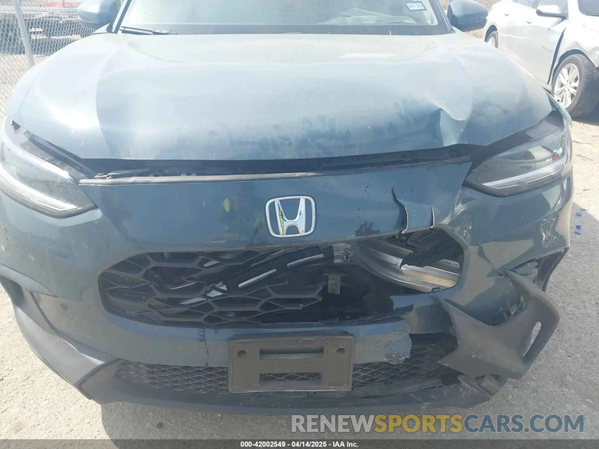 6 Photograph of a damaged car 3CZRZ1H38PM702232 HONDA HR-V 2023